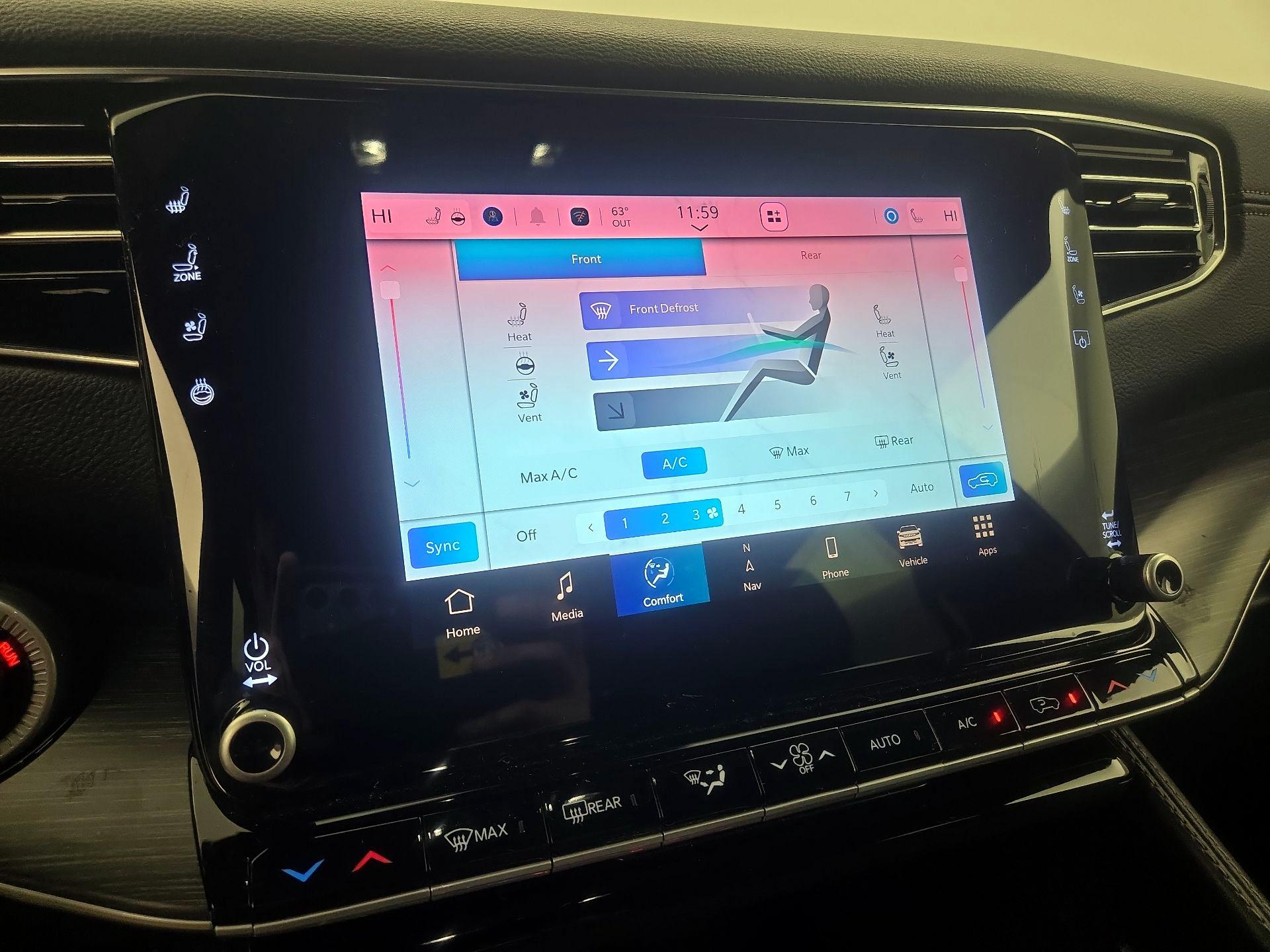 Thumbnail: 2024 Jeep Wagoneer - 17