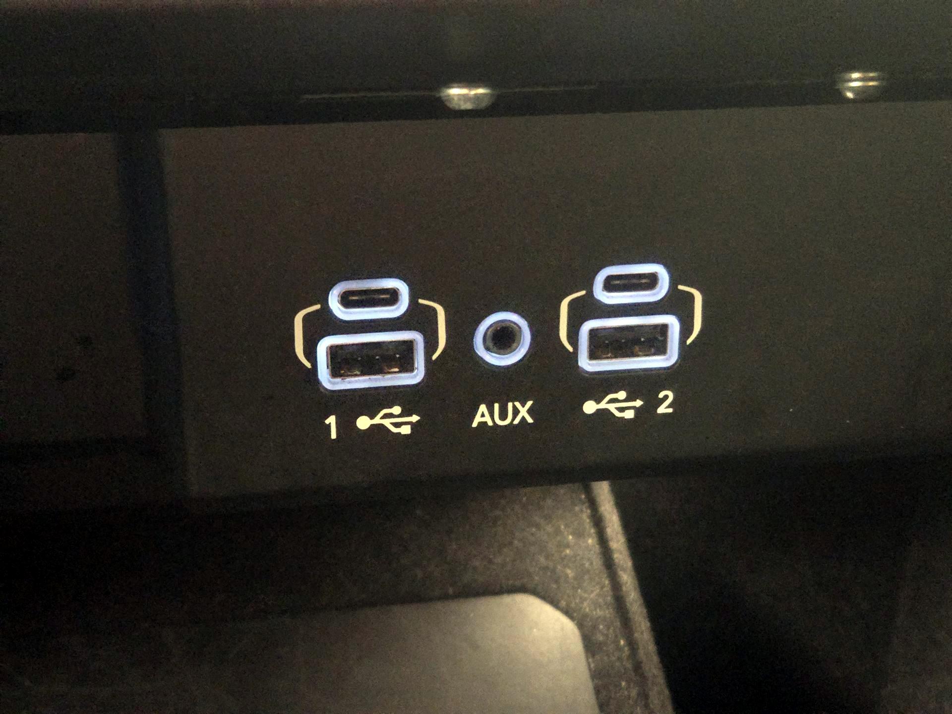 Thumbnail: 2024 Jeep Wagoneer - 19