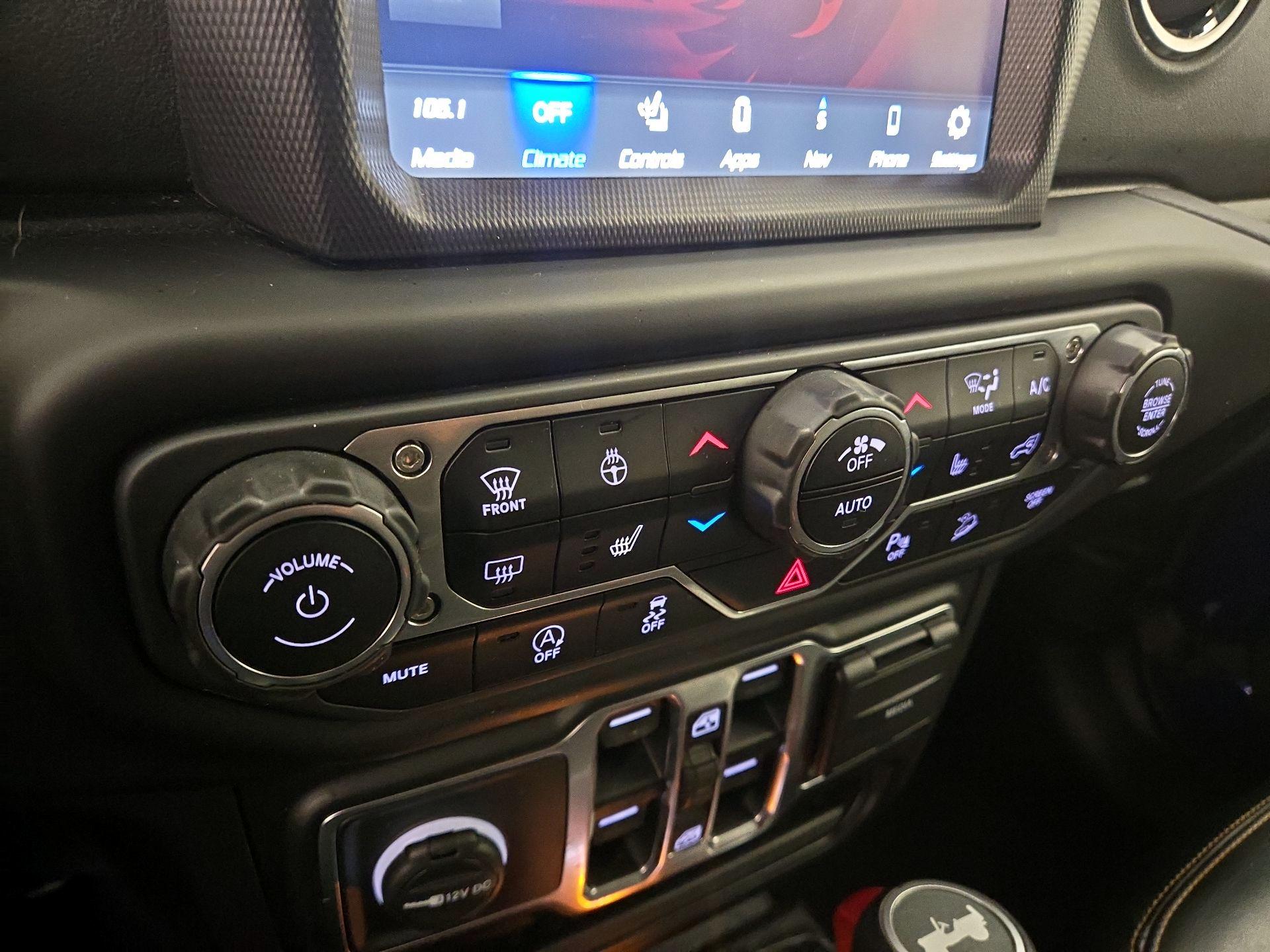 Thumbnail: 2020 Jeep Wrangler - 16