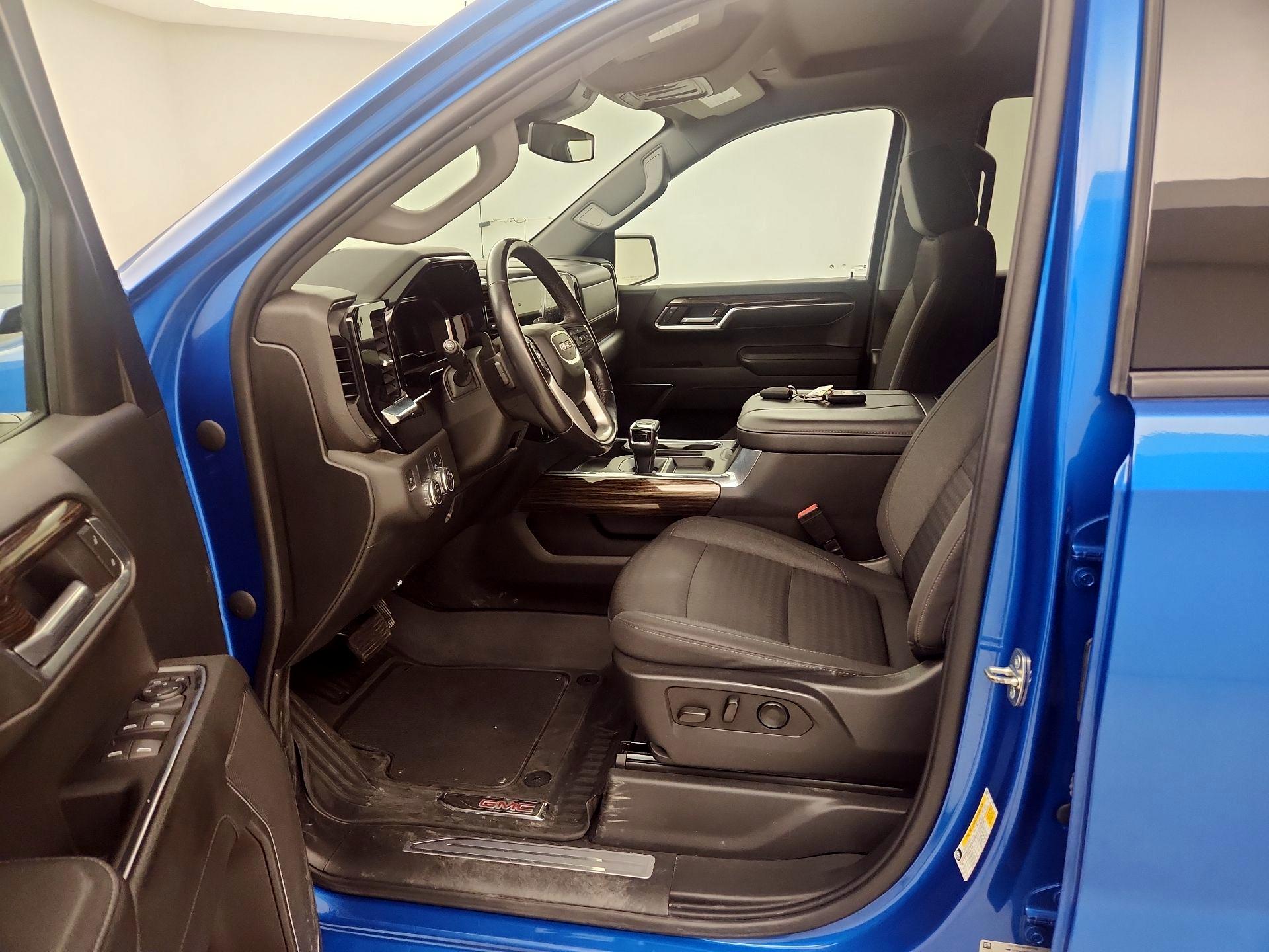 Thumbnail: 2023 GMC Sierra 1500 - 9