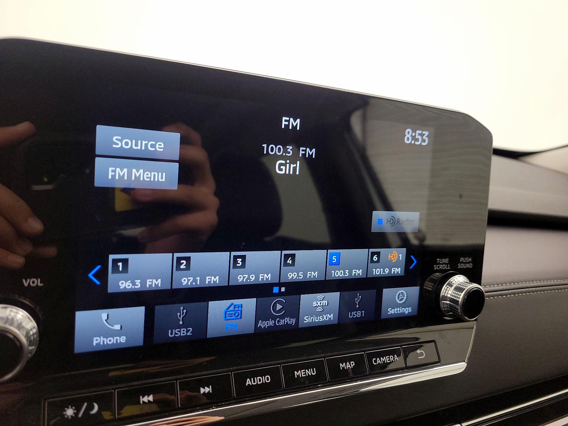 Thumbnail: 2023 Mitsubishi Outlander - 16