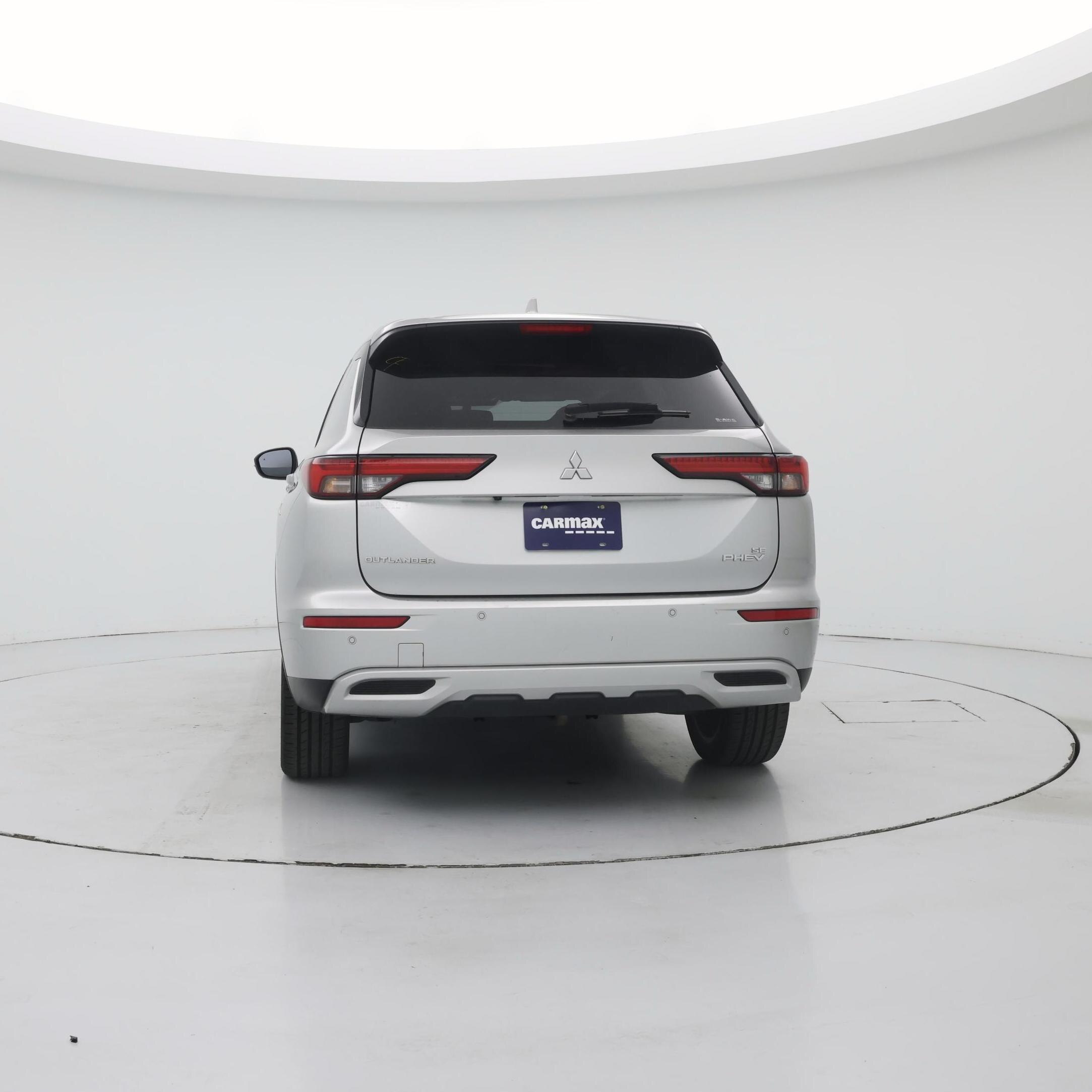 Thumbnail: 2023 Mitsubishi Outlander - 6