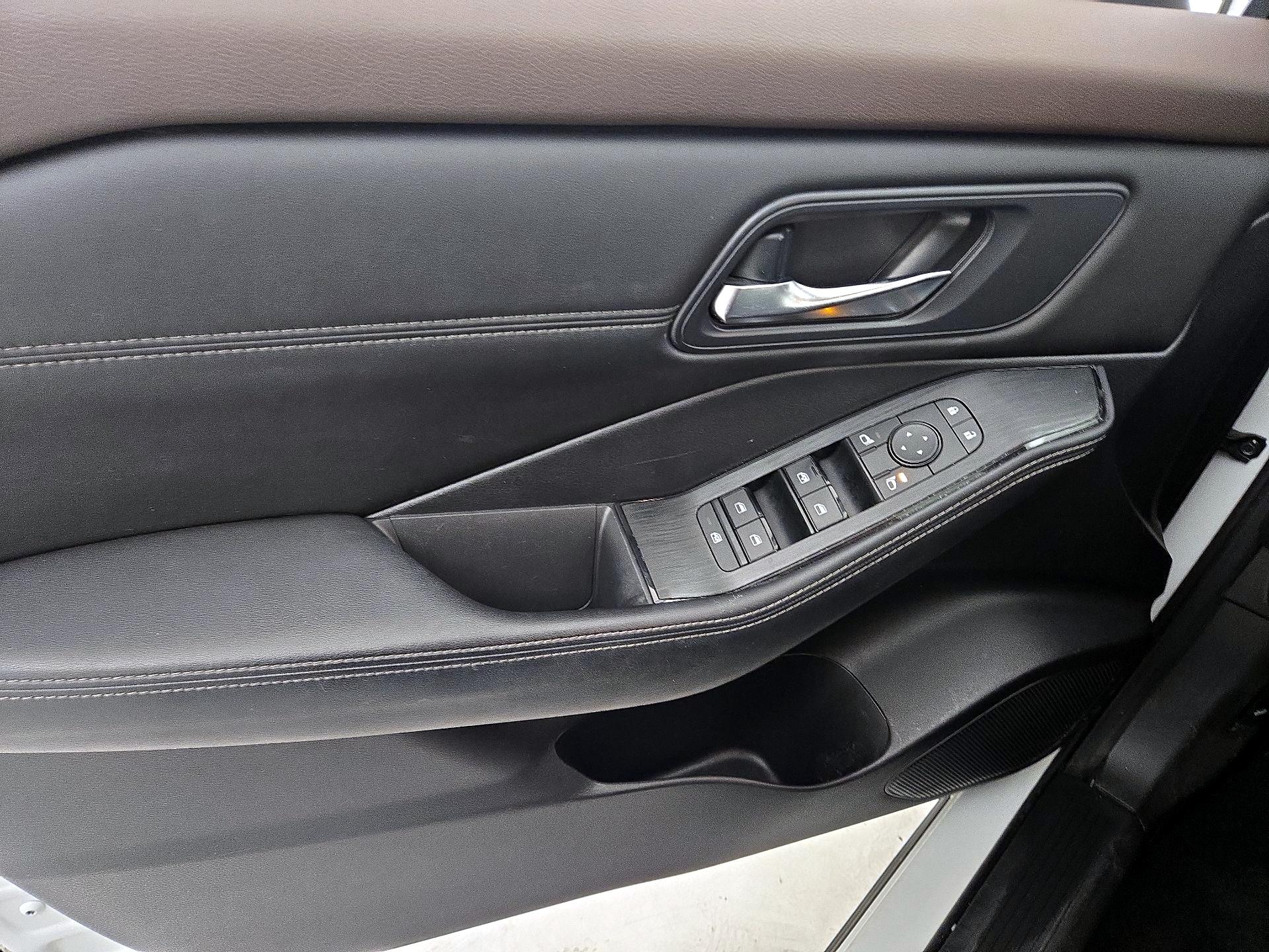 Thumbnail: 2022 Nissan Rogue - 12