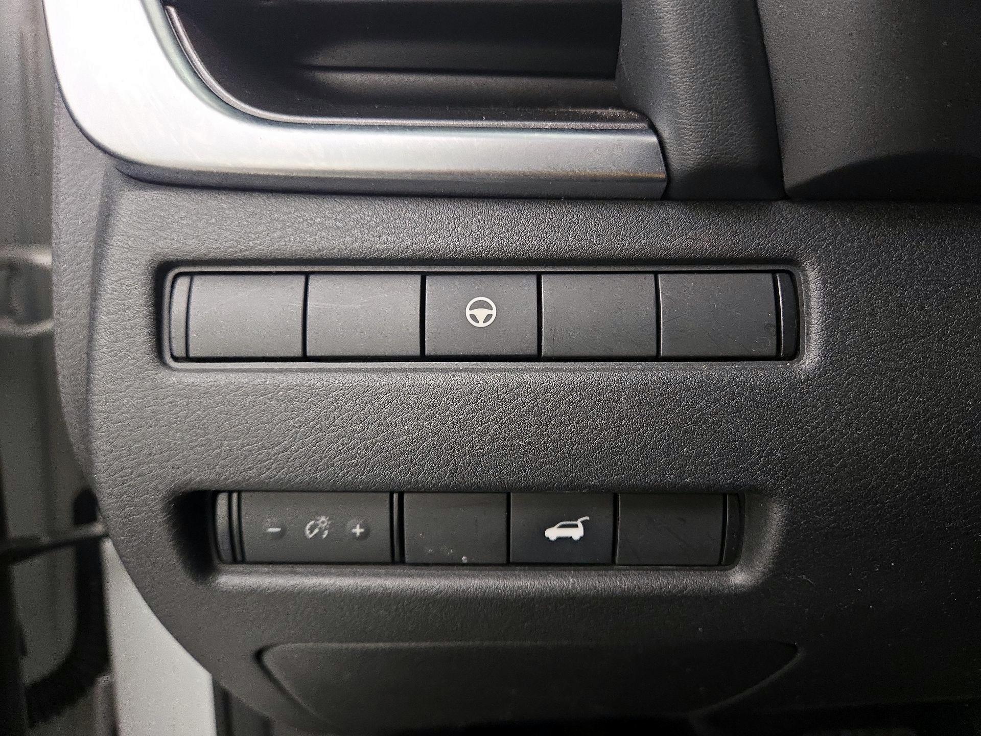 Thumbnail: 2022 Nissan Rogue - 13