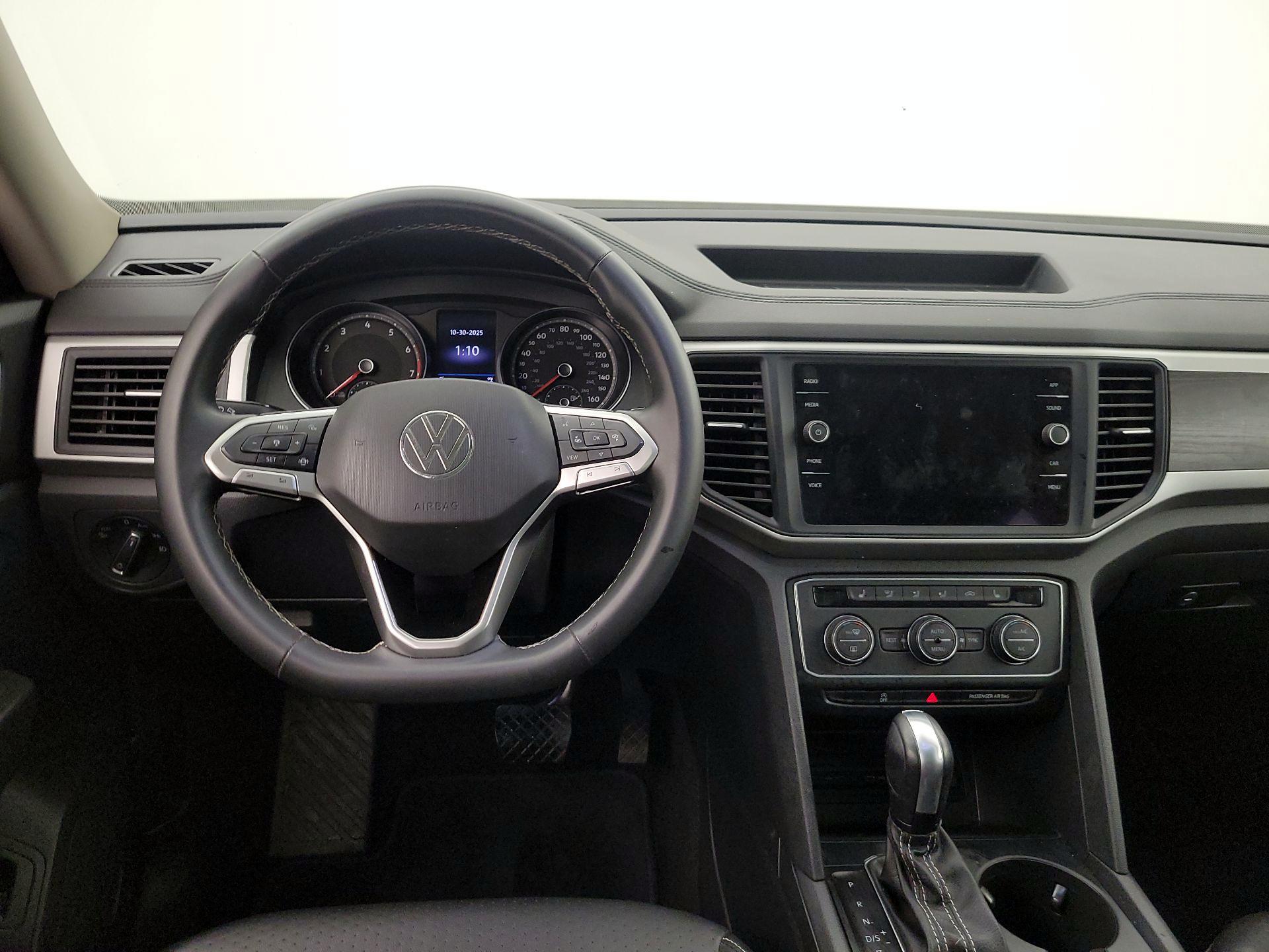 Thumbnail: 2021 Volkswagen Atlas - 10