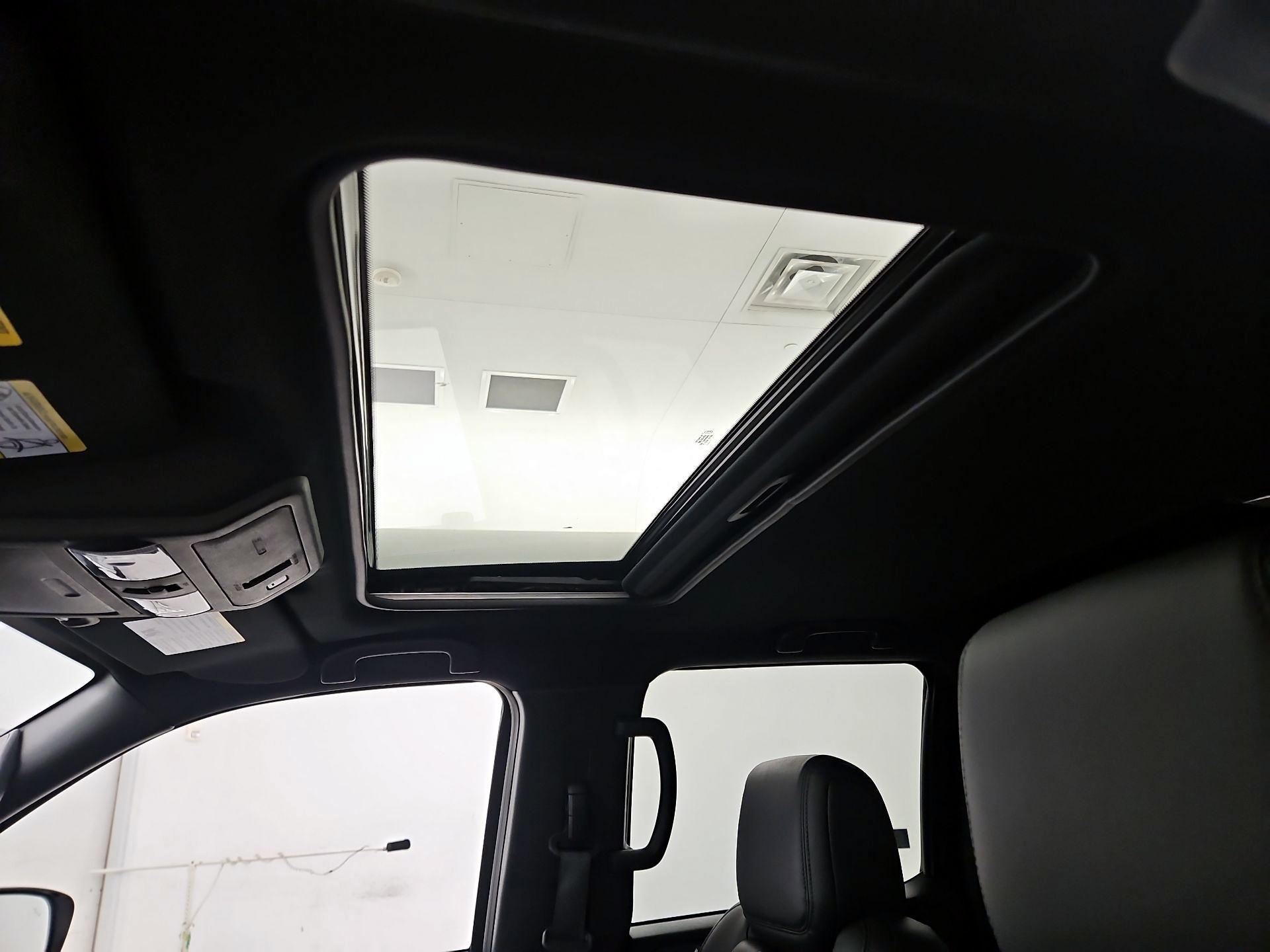 Thumbnail: 2022 Nissan Frontier - 20