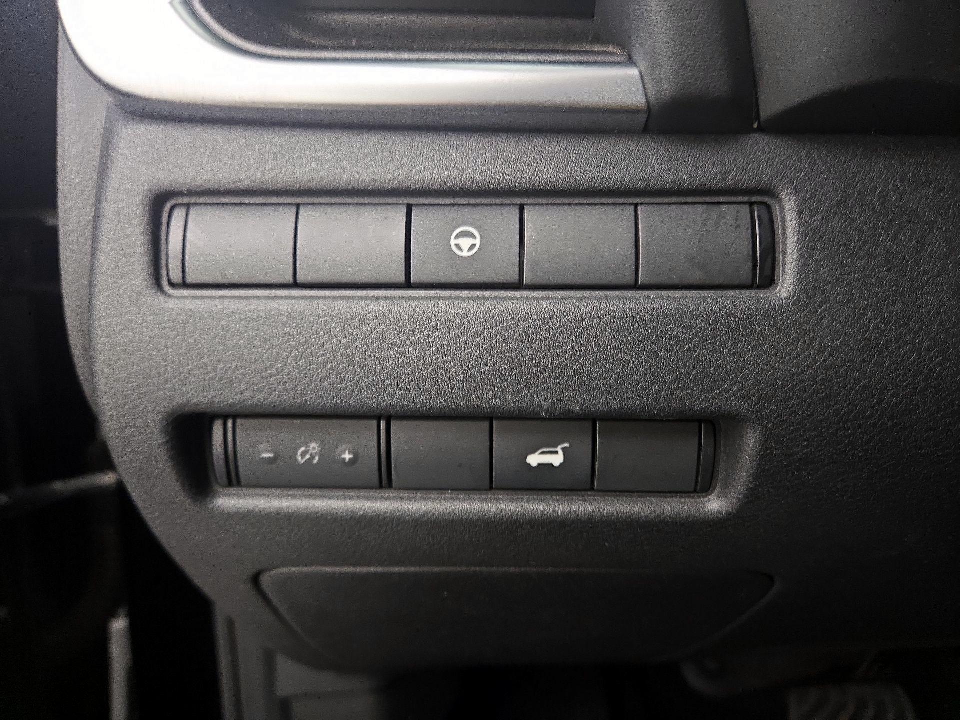 Thumbnail: 2022 Nissan Rogue - 13