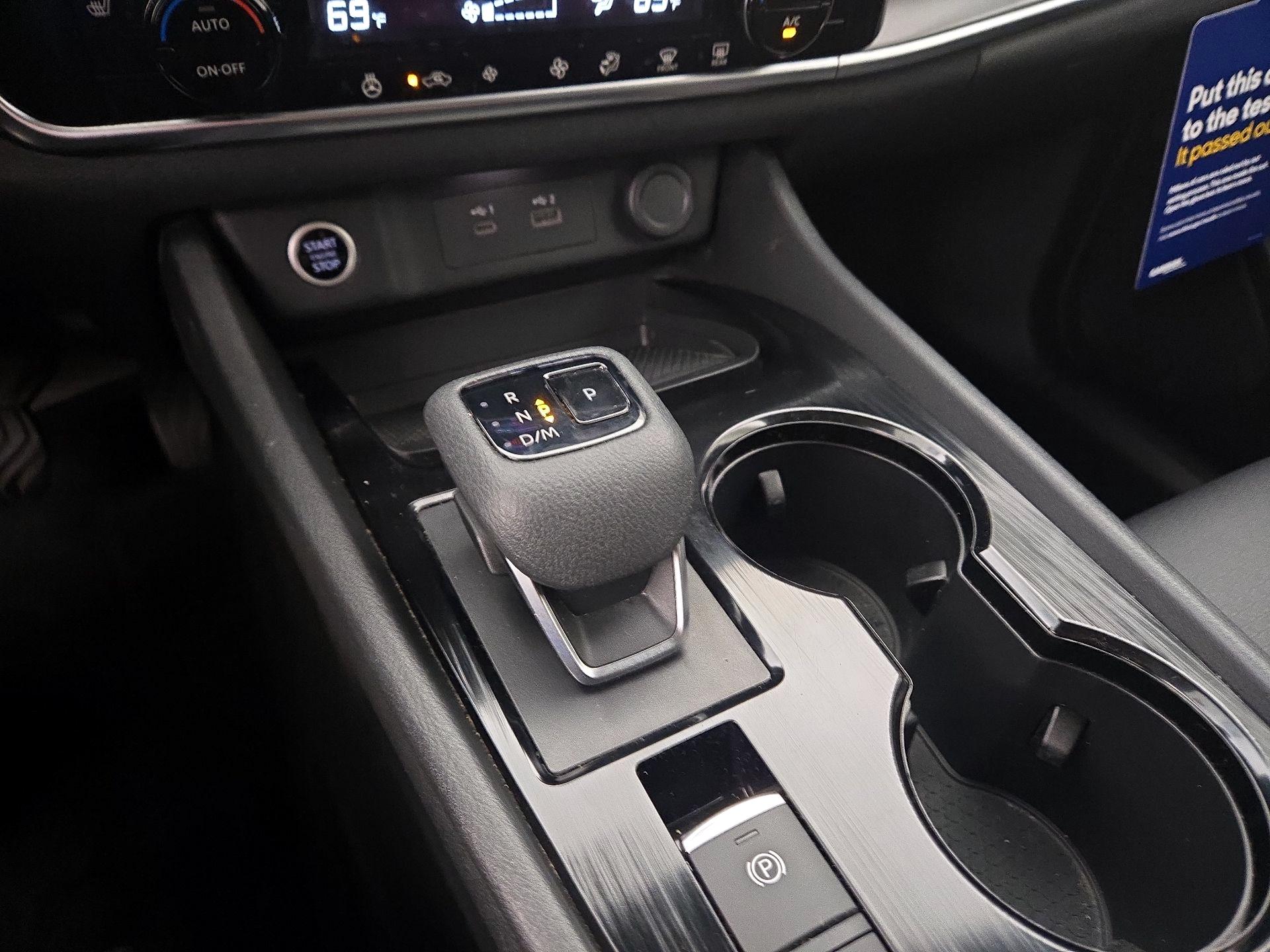 Thumbnail: 2022 Nissan Rogue - 17