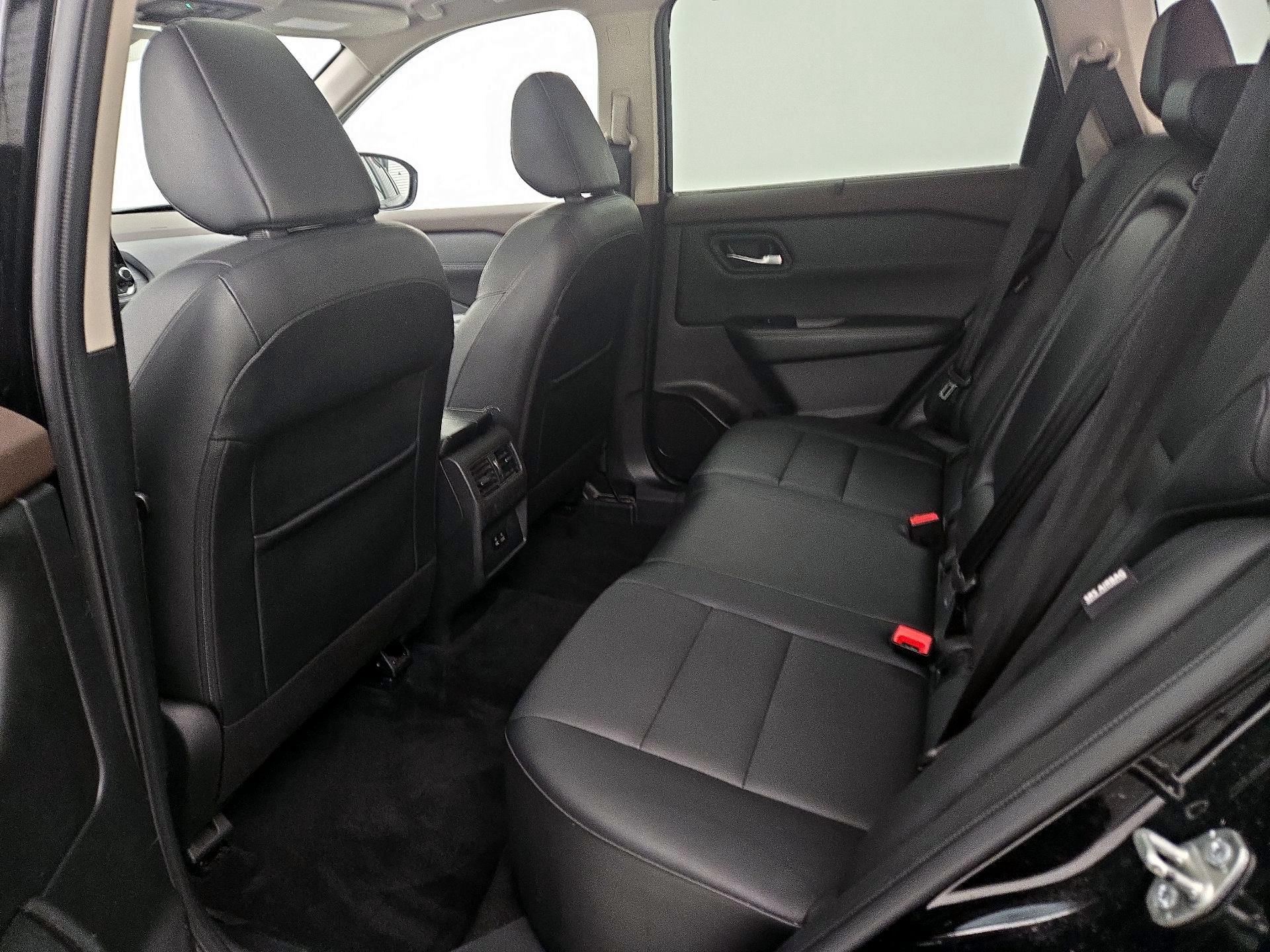 Thumbnail: 2022 Nissan Rogue - 20