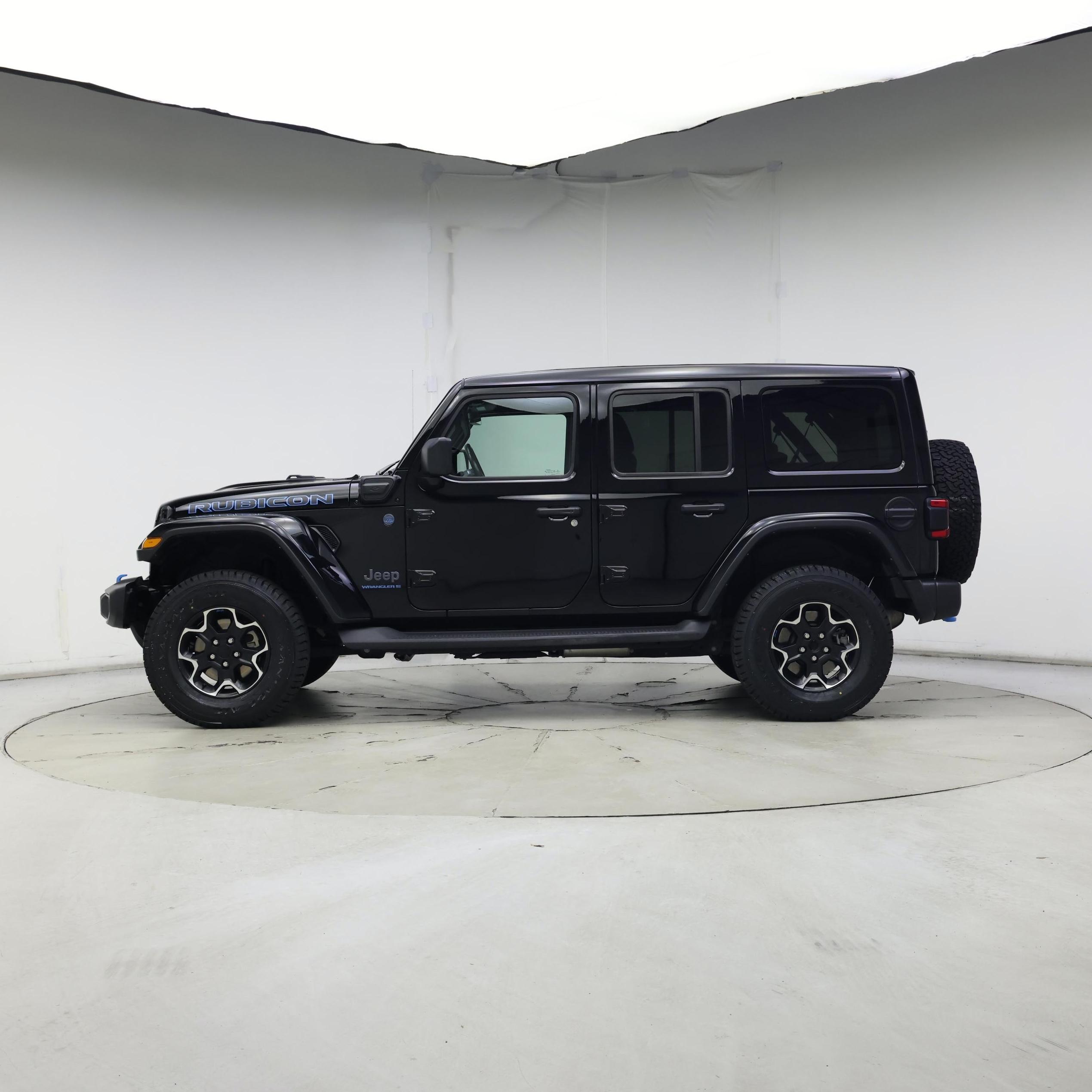 Thumbnail: 2023 Jeep Wrangler - 3