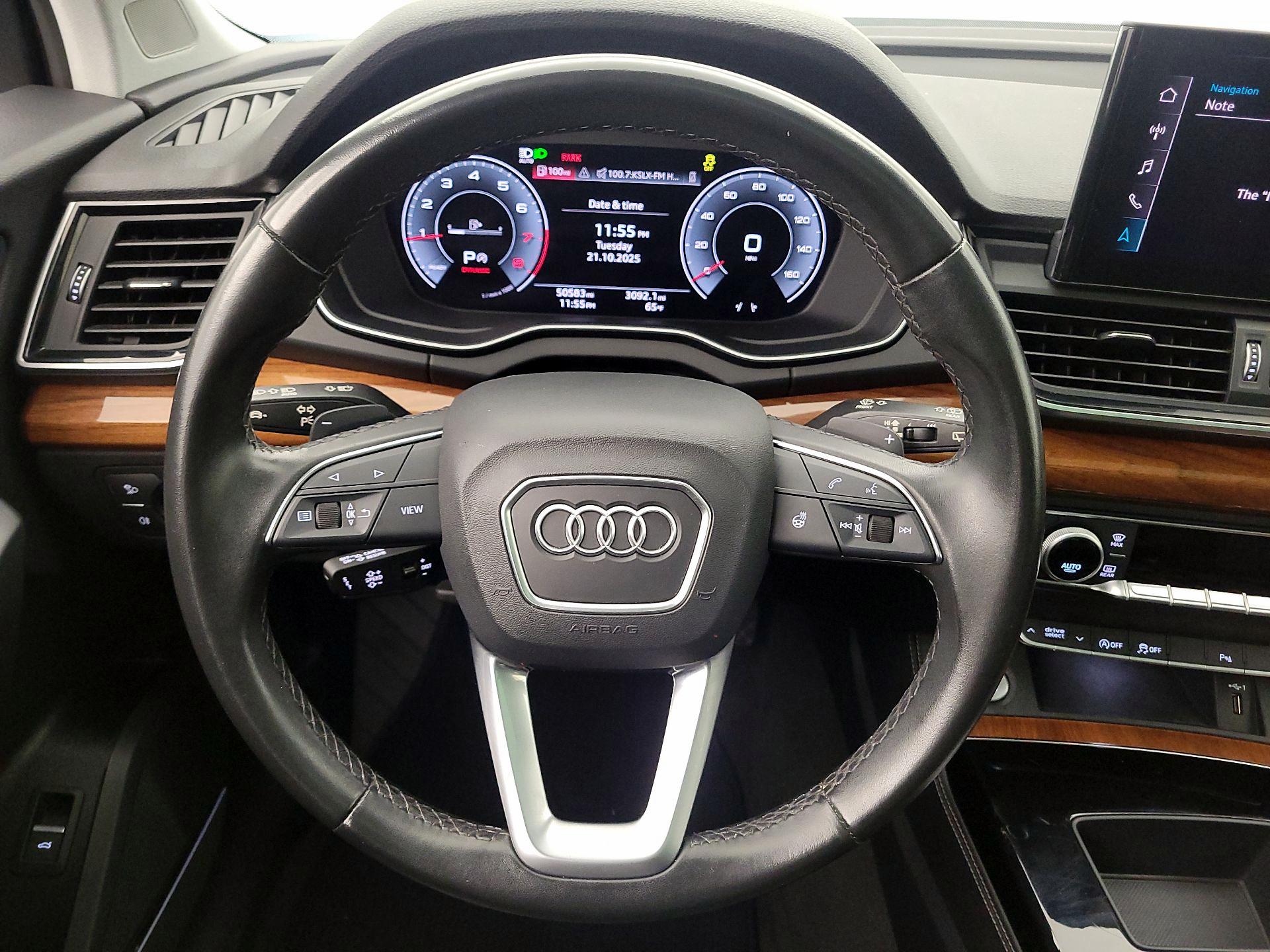 Thumbnail: 2023 Audi Q5 - 10