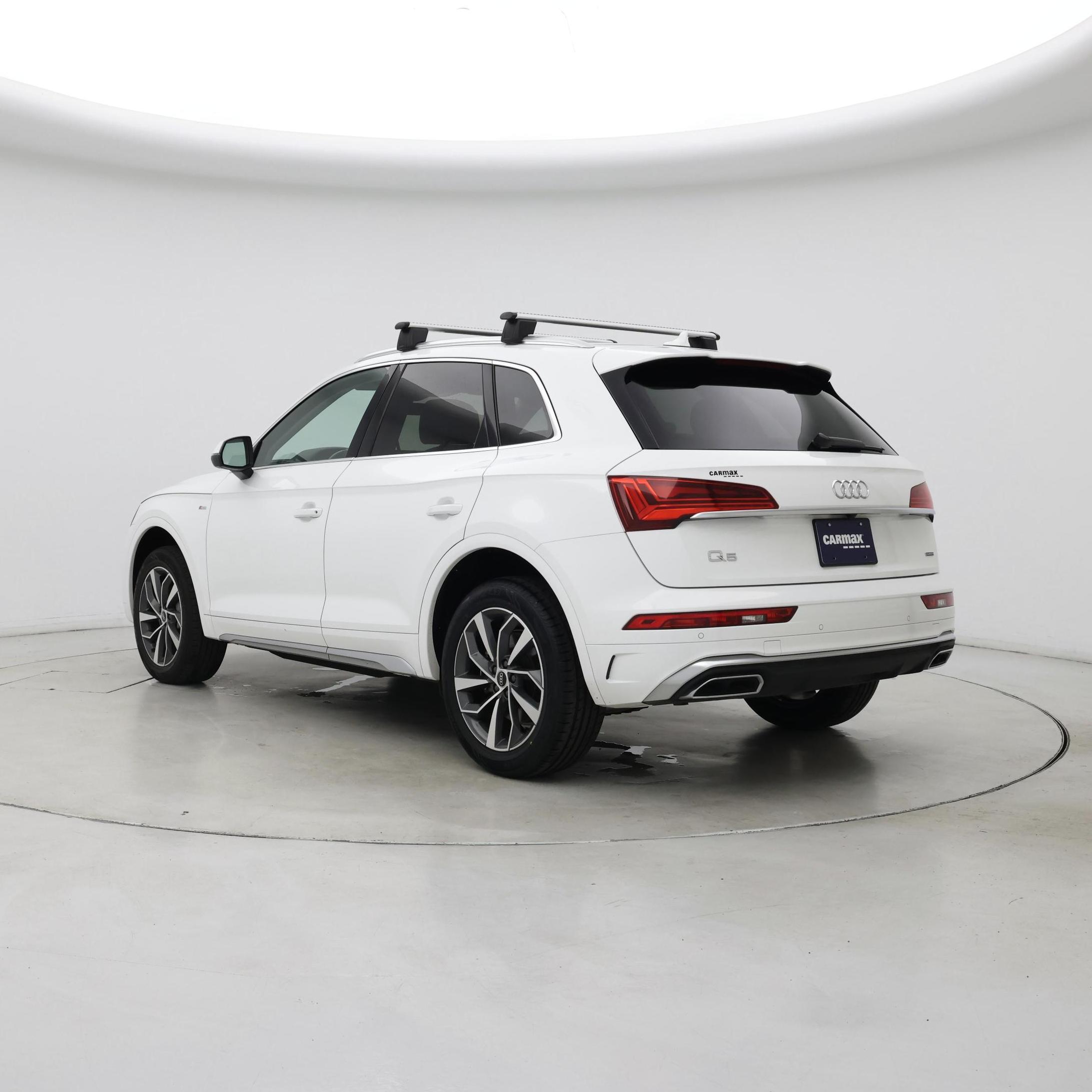 Thumbnail: 2023 Audi Q5 - 2