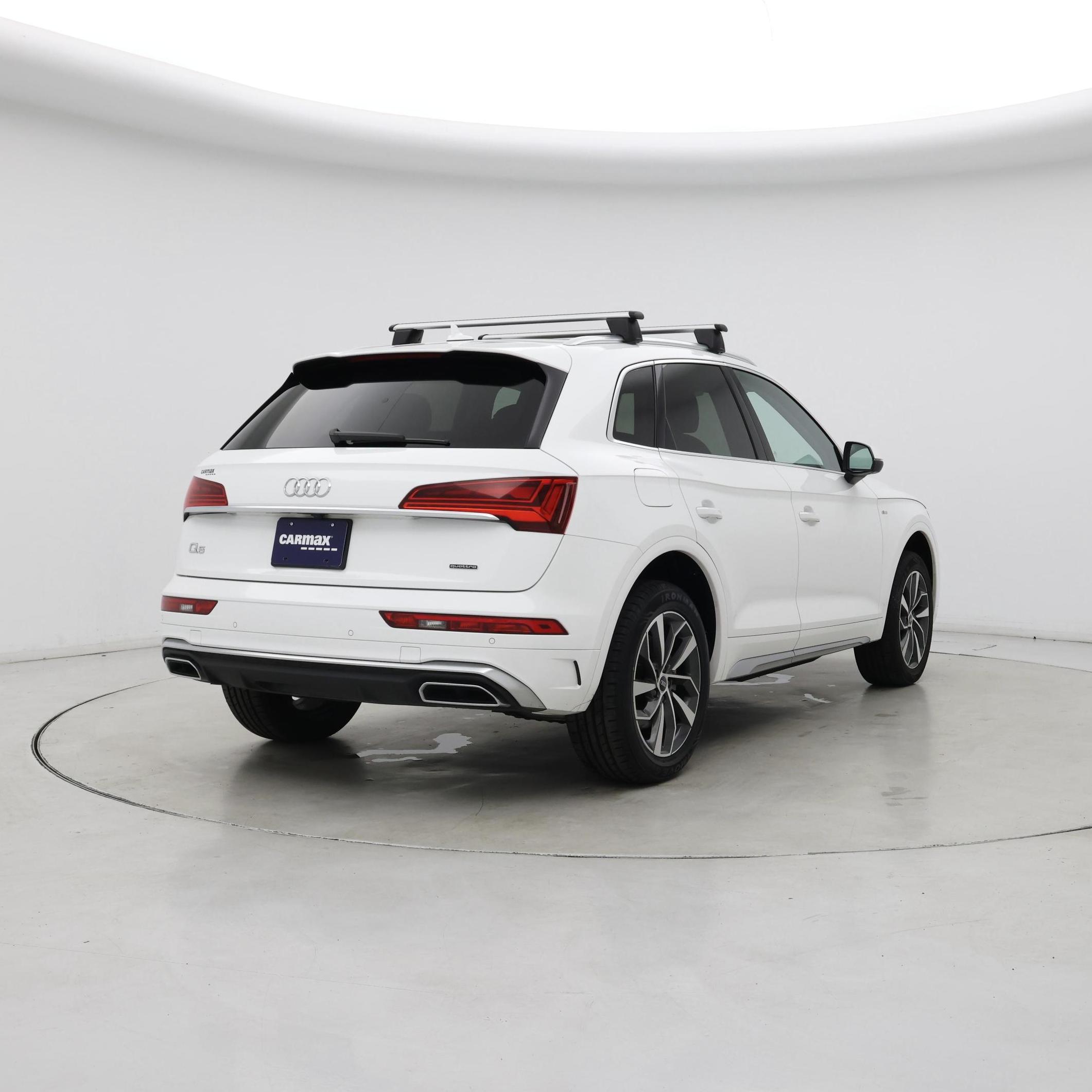 Thumbnail: 2023 Audi Q5 - 8