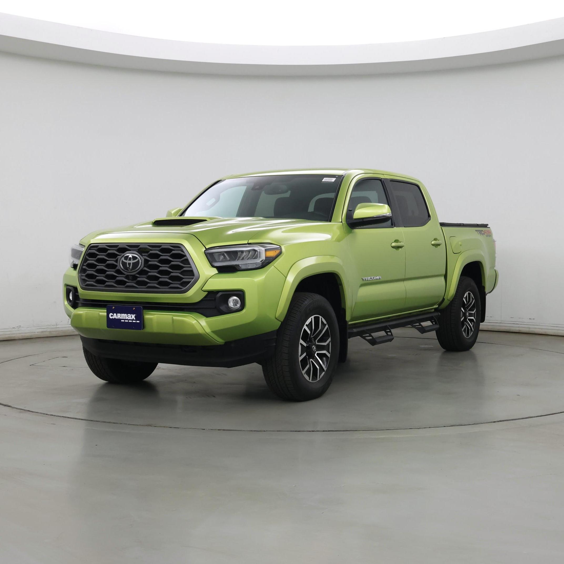 Thumbnail: 2023 Toyota Tacoma - 4