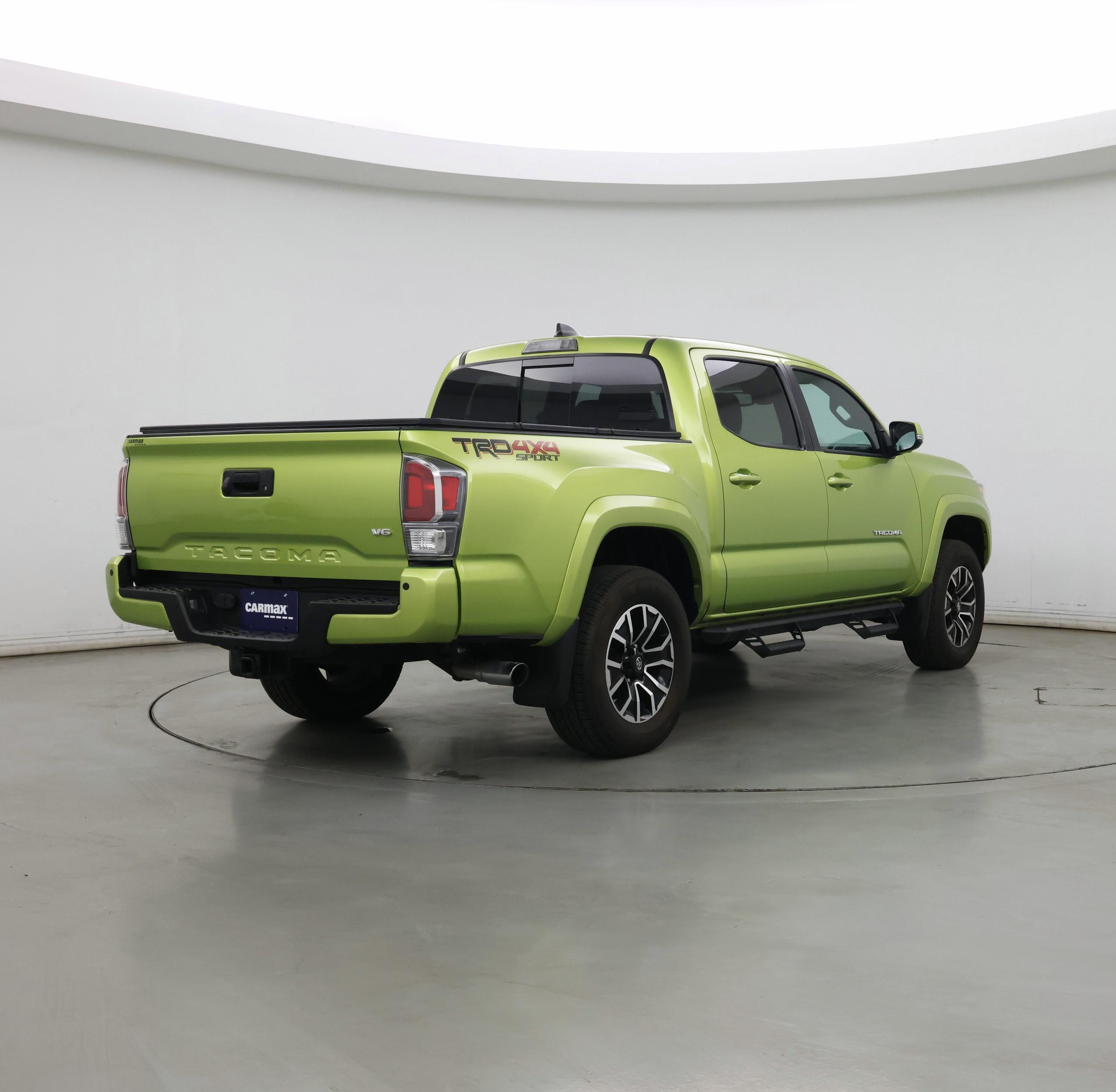 Thumbnail: 2023 Toyota Tacoma - 8