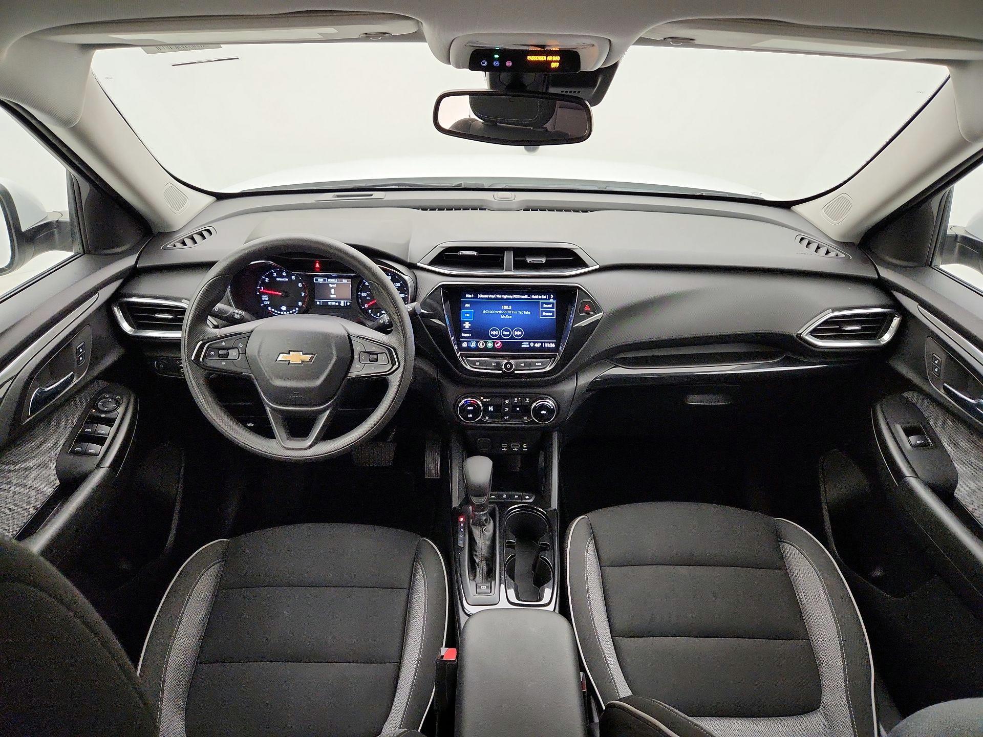 Thumbnail: 2023 Chevrolet TrailBlazer - 9