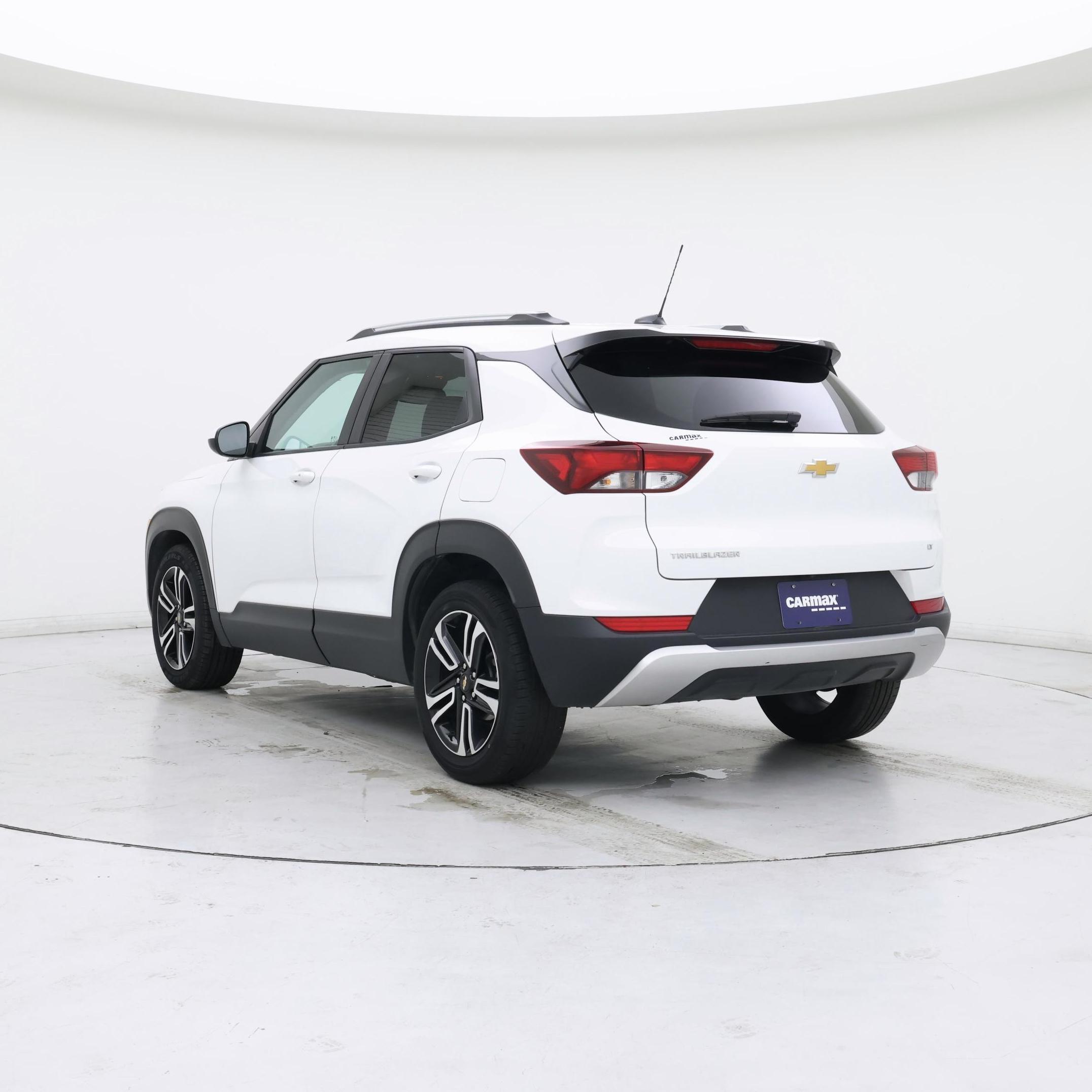 Thumbnail: 2023 Chevrolet TrailBlazer - 2