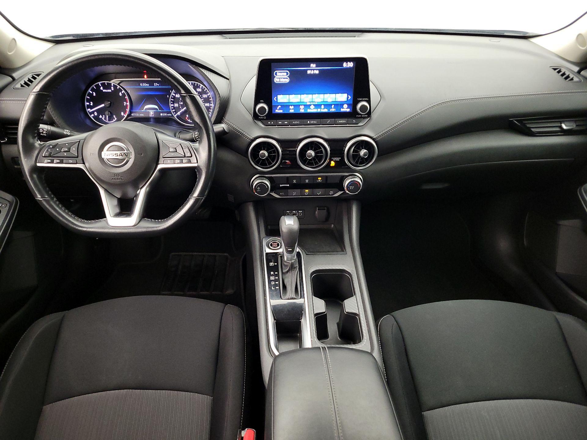 Thumbnail: 2022 Nissan Sentra - 9