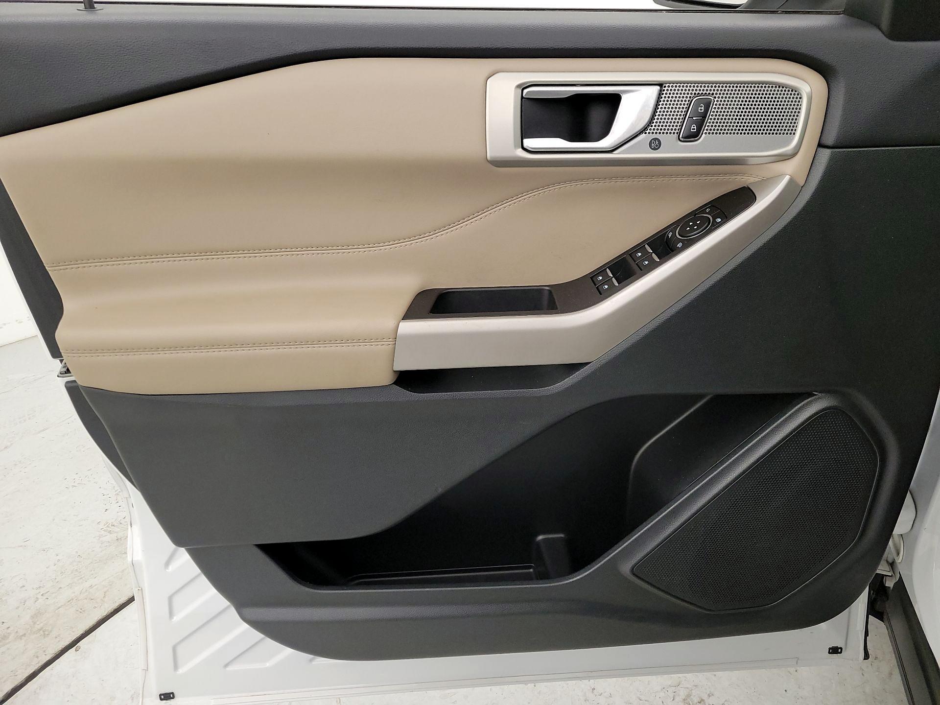 Thumbnail: 2023 Ford Explorer - 12