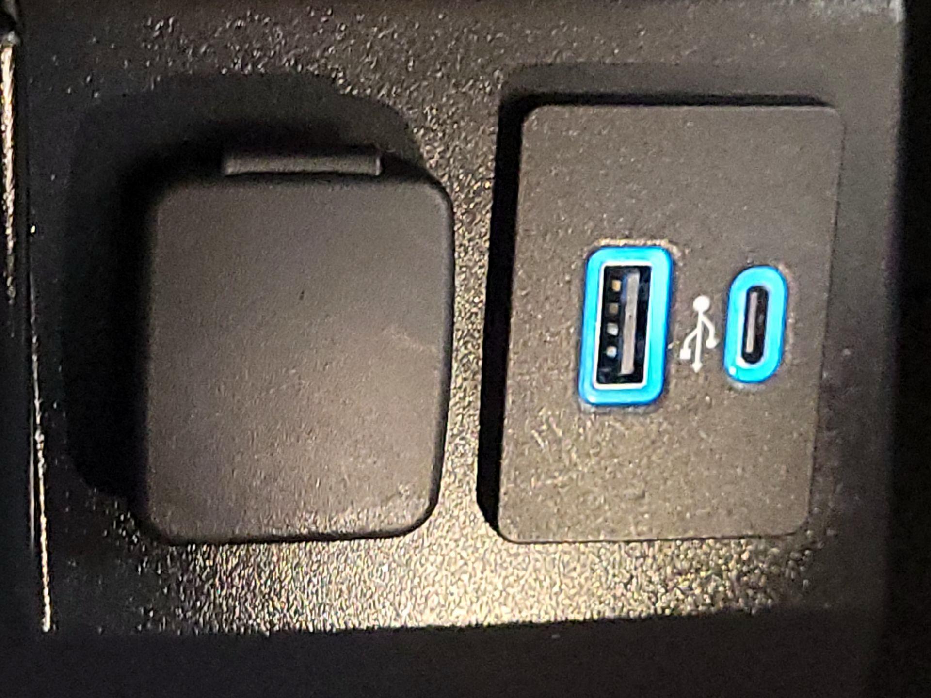 Thumbnail: 2023 Ford Explorer - 19