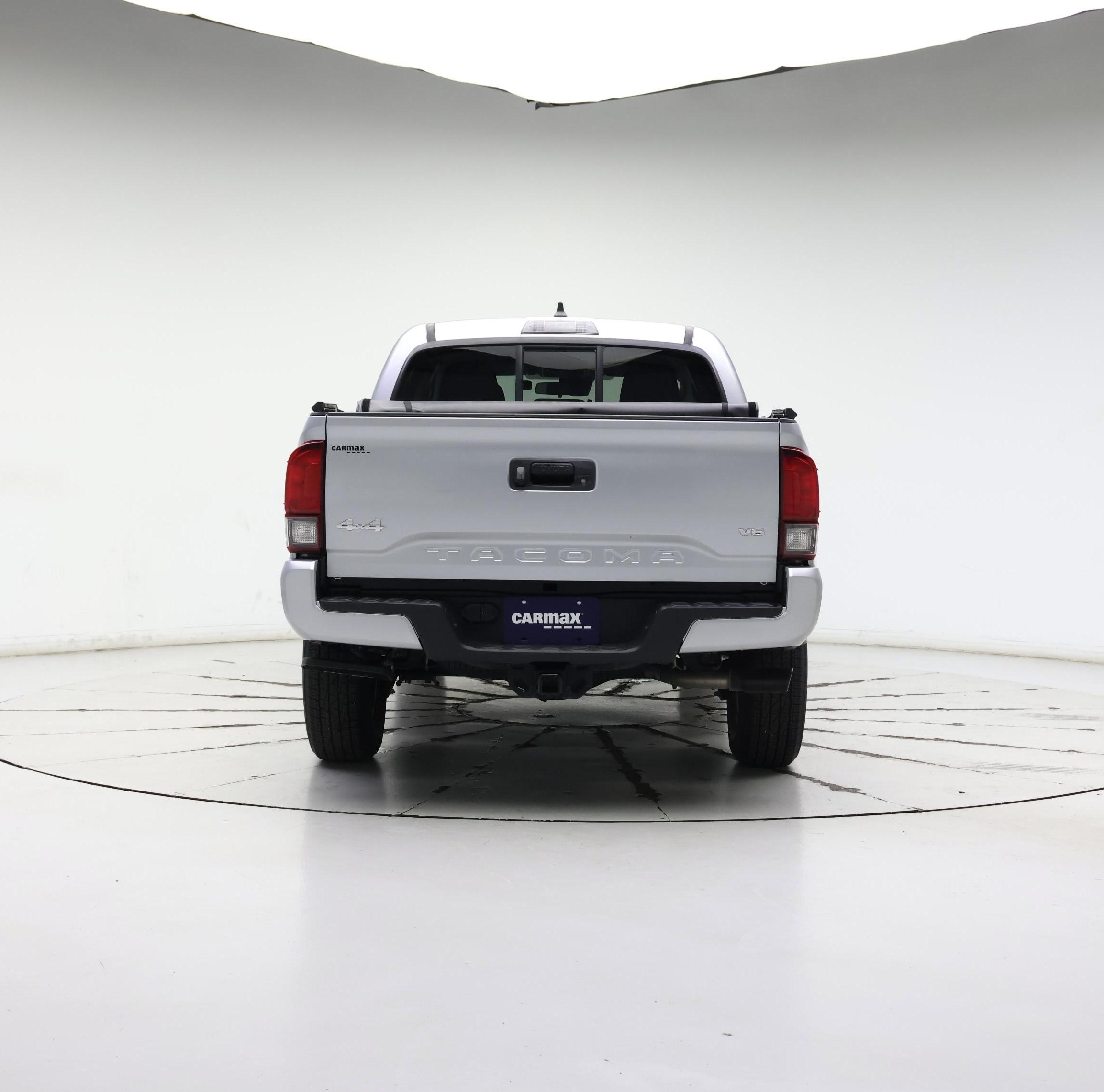 Thumbnail: 2022 Toyota Tacoma - 6