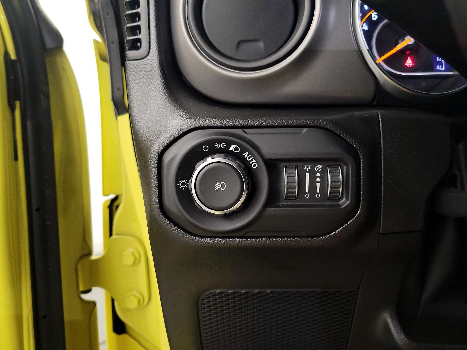 Thumbnail: 2022 Jeep Wrangler - 13