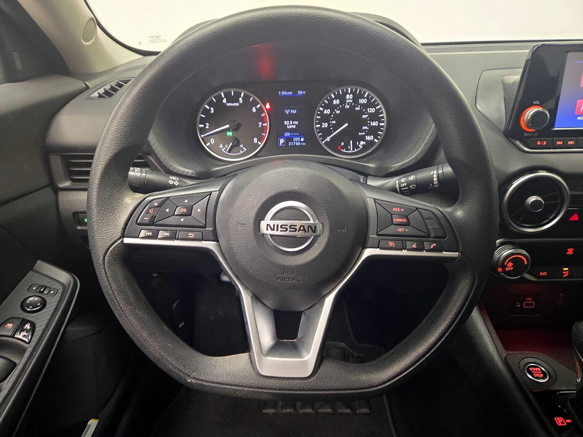 Thumbnail: 2022 Nissan Sentra - 10