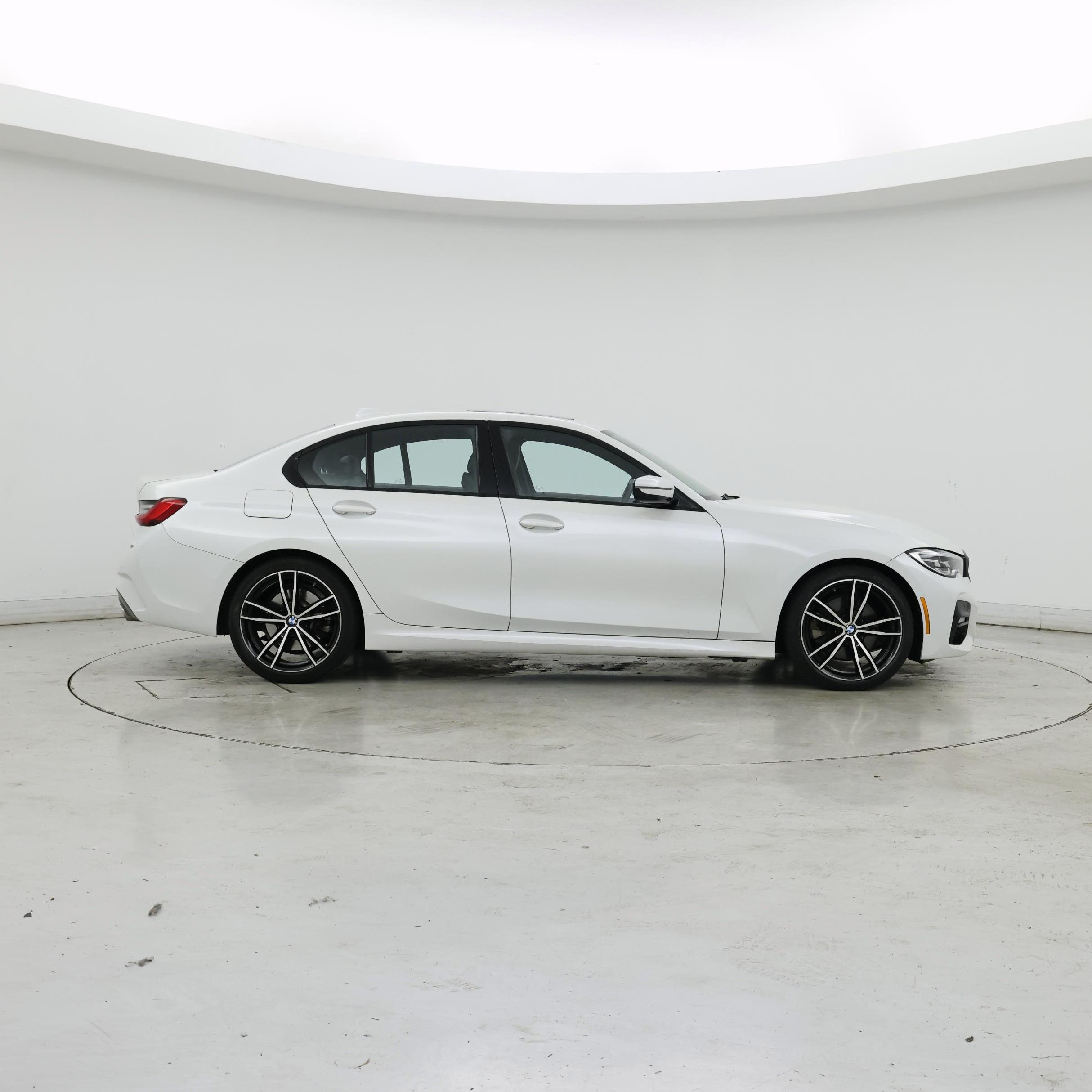 Thumbnail: 2020 BMW 3 Series - 7