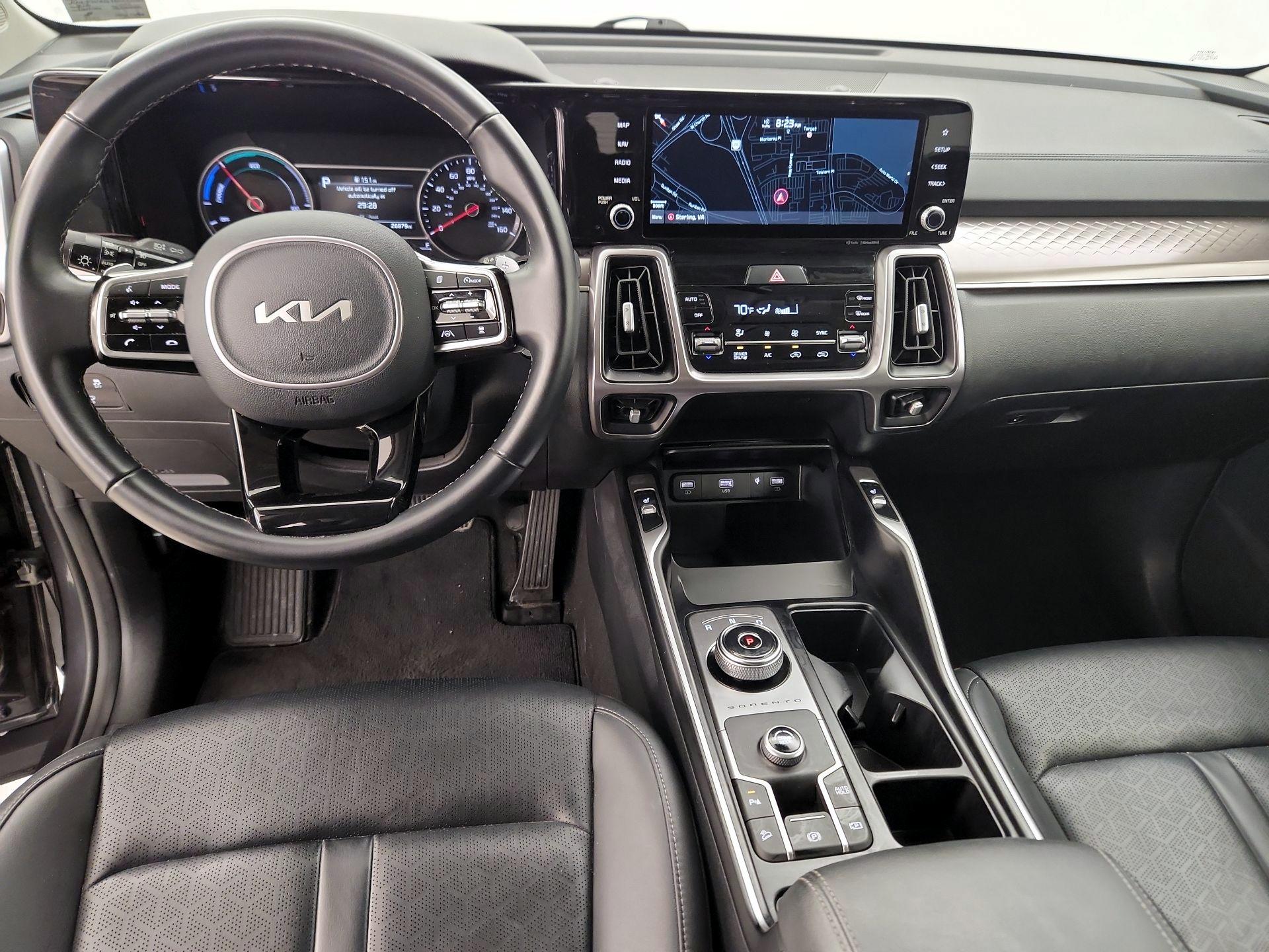 Thumbnail: 2022 Kia Sorento - 9