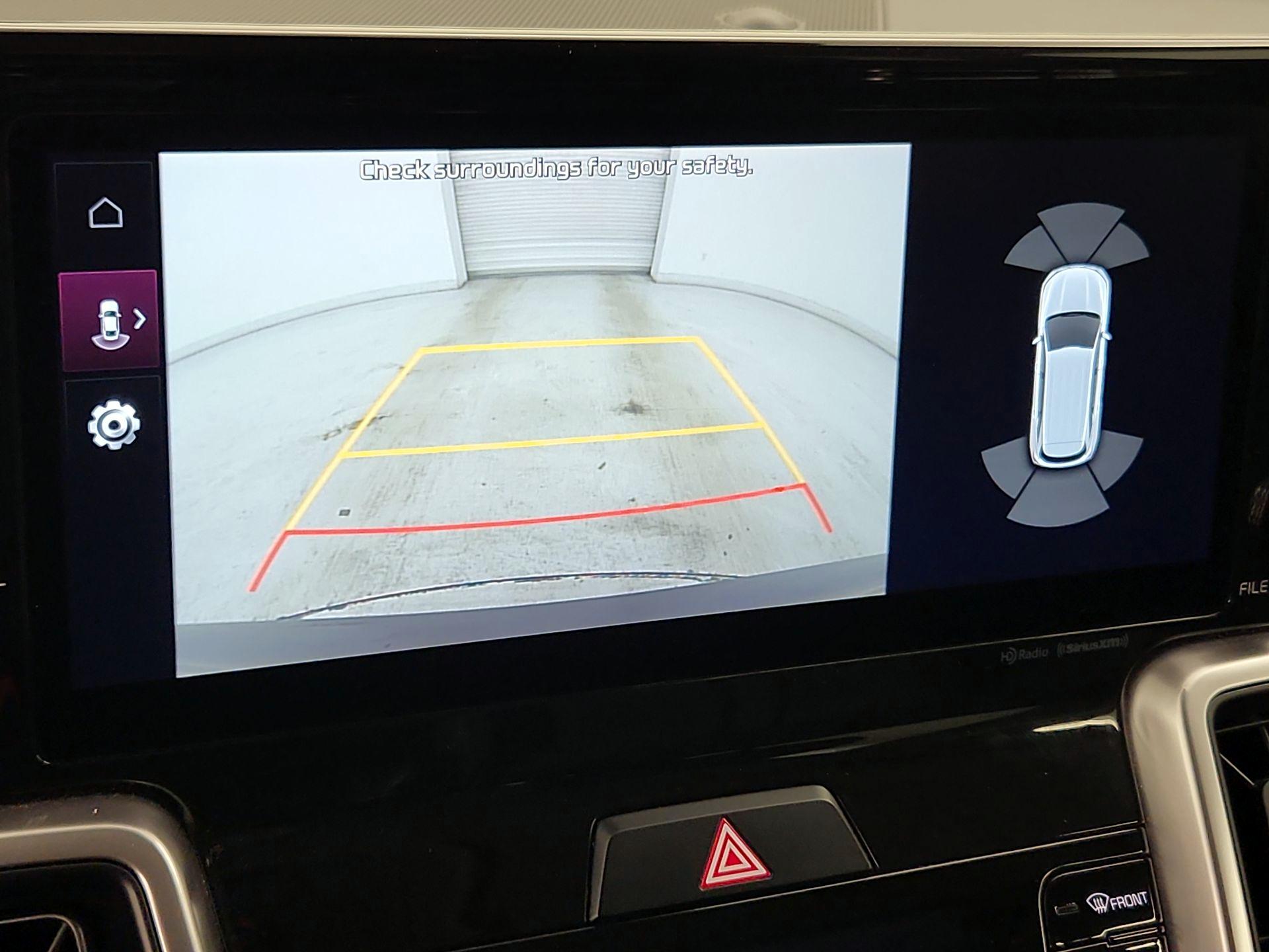 Thumbnail: 2022 Kia Sorento - 15