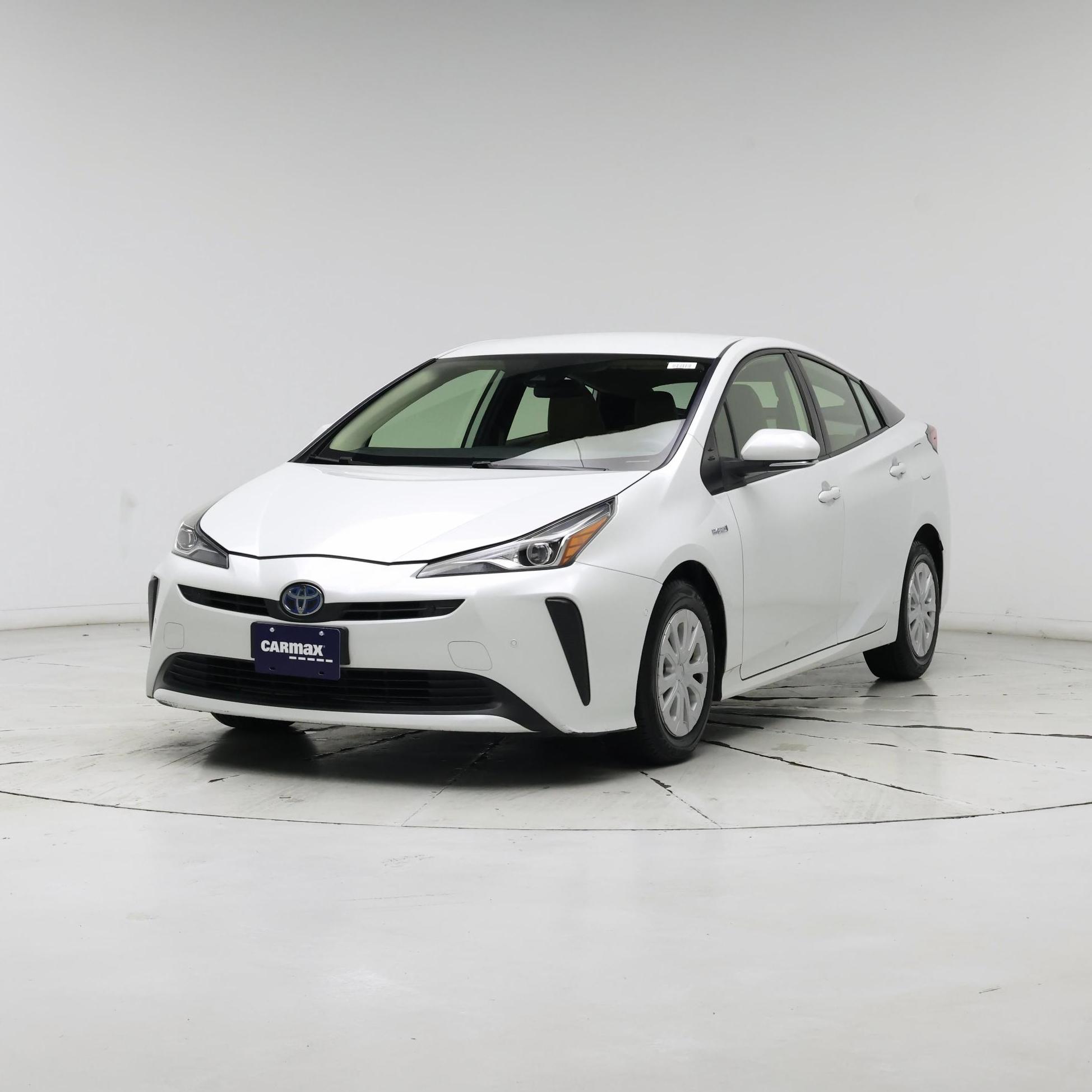 Thumbnail: 2022 Toyota Prius - 4