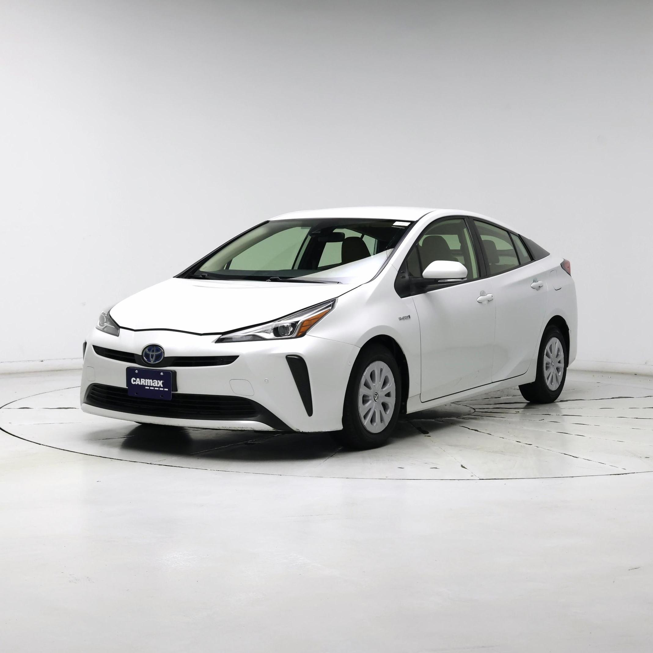 Thumbnail: 2022 Toyota Prius - 4