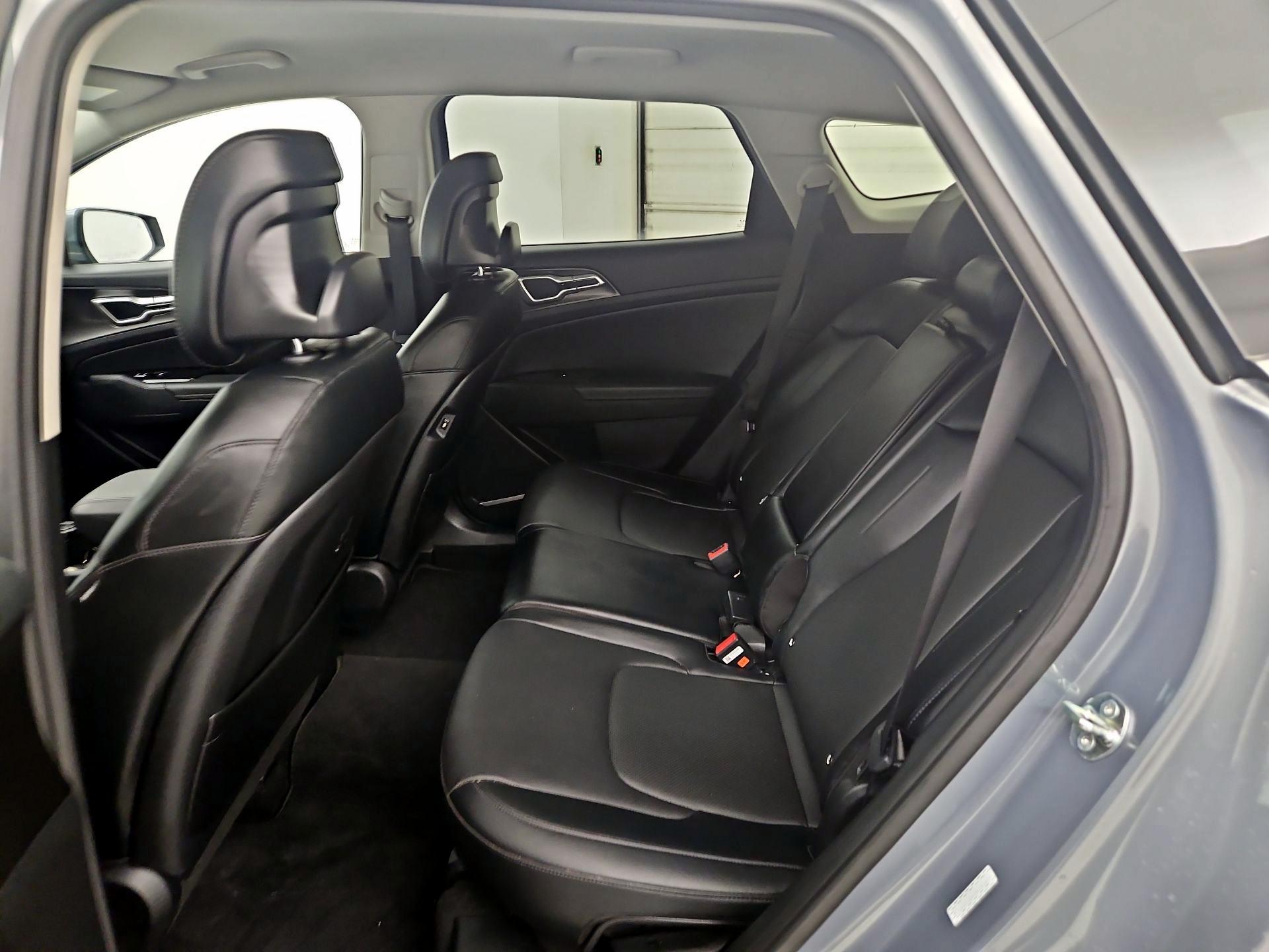 Thumbnail: 2025 Kia Sportage - 20