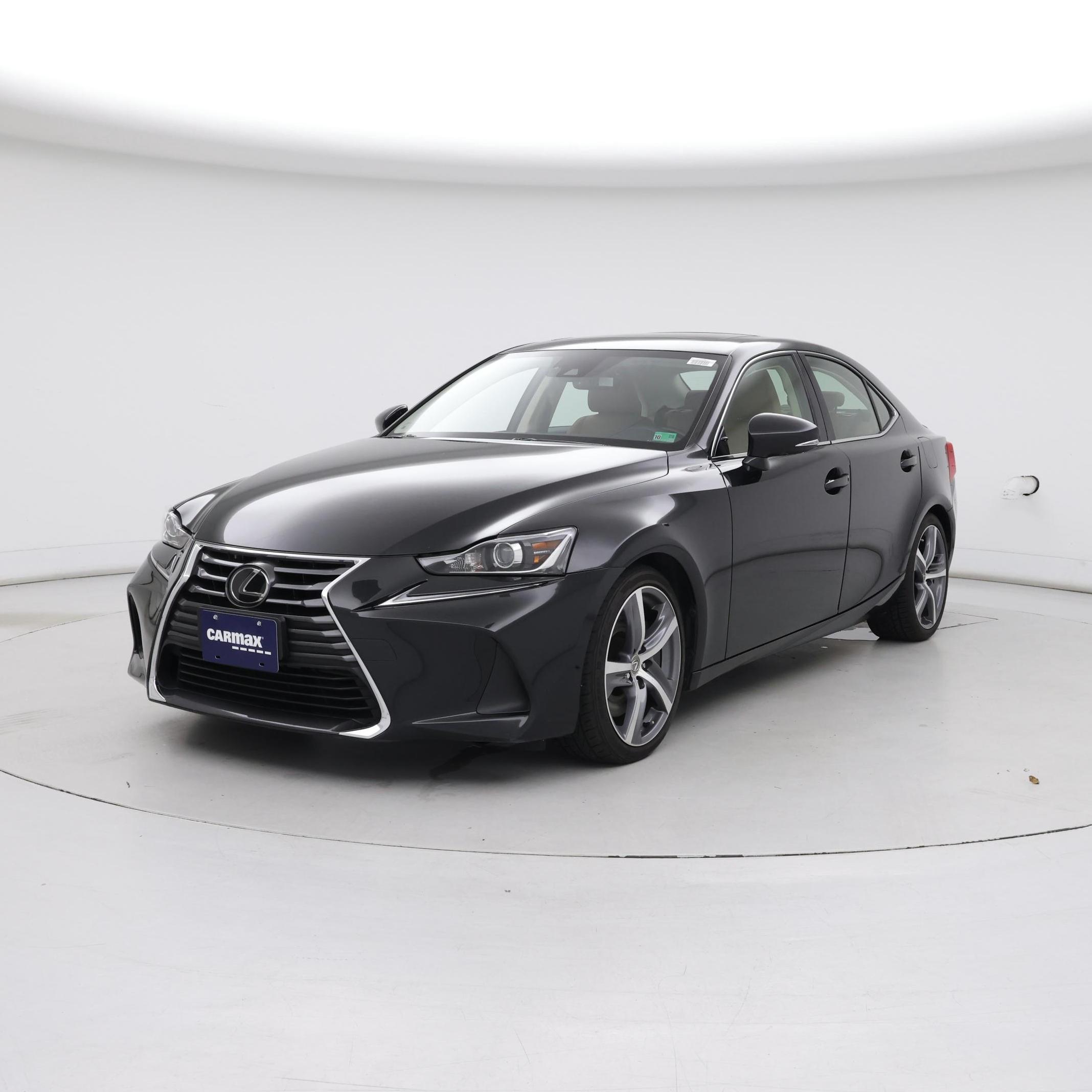 Thumbnail: 2018 Lexus IS - 4