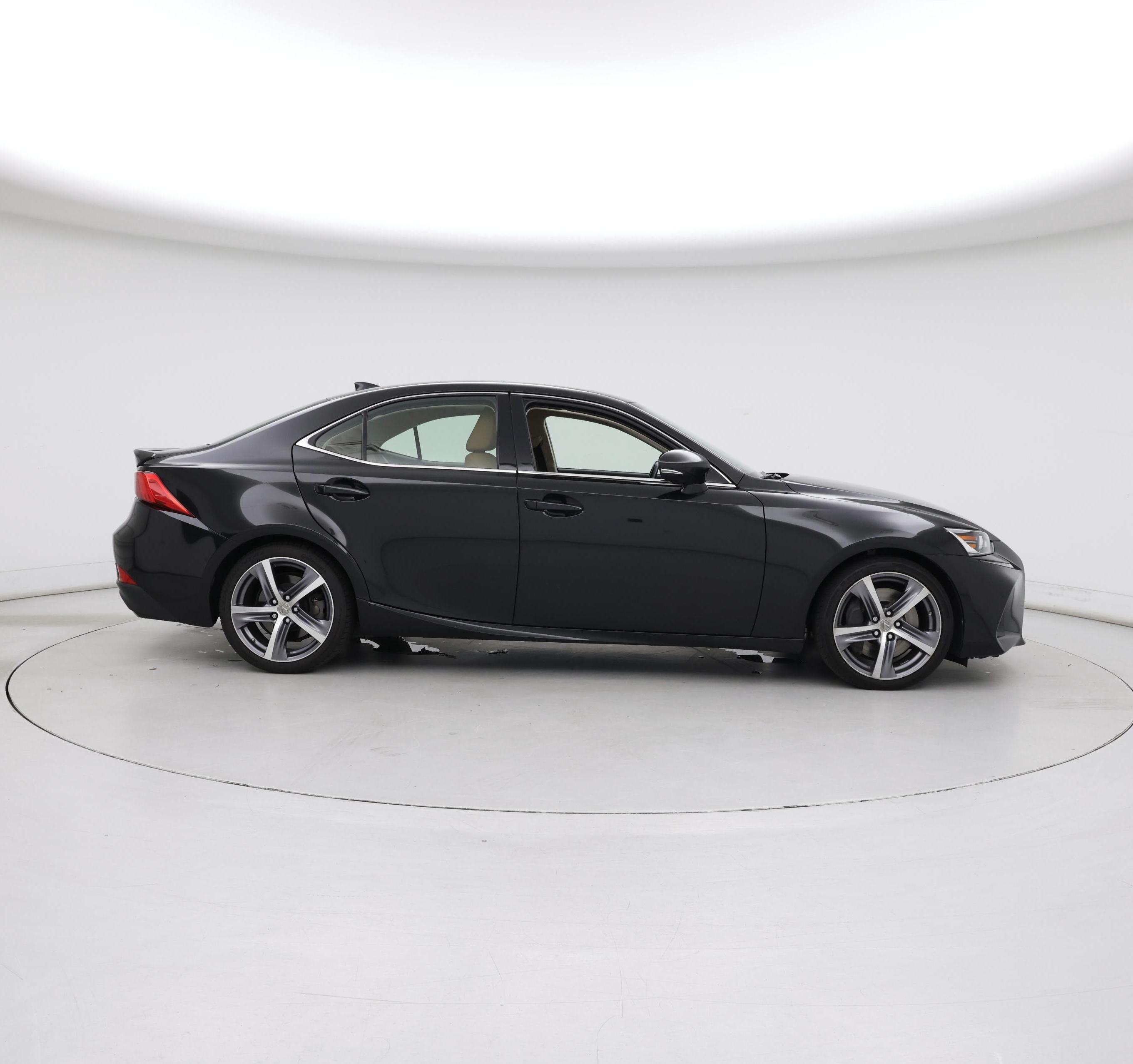 Thumbnail: 2018 Lexus IS - 7
