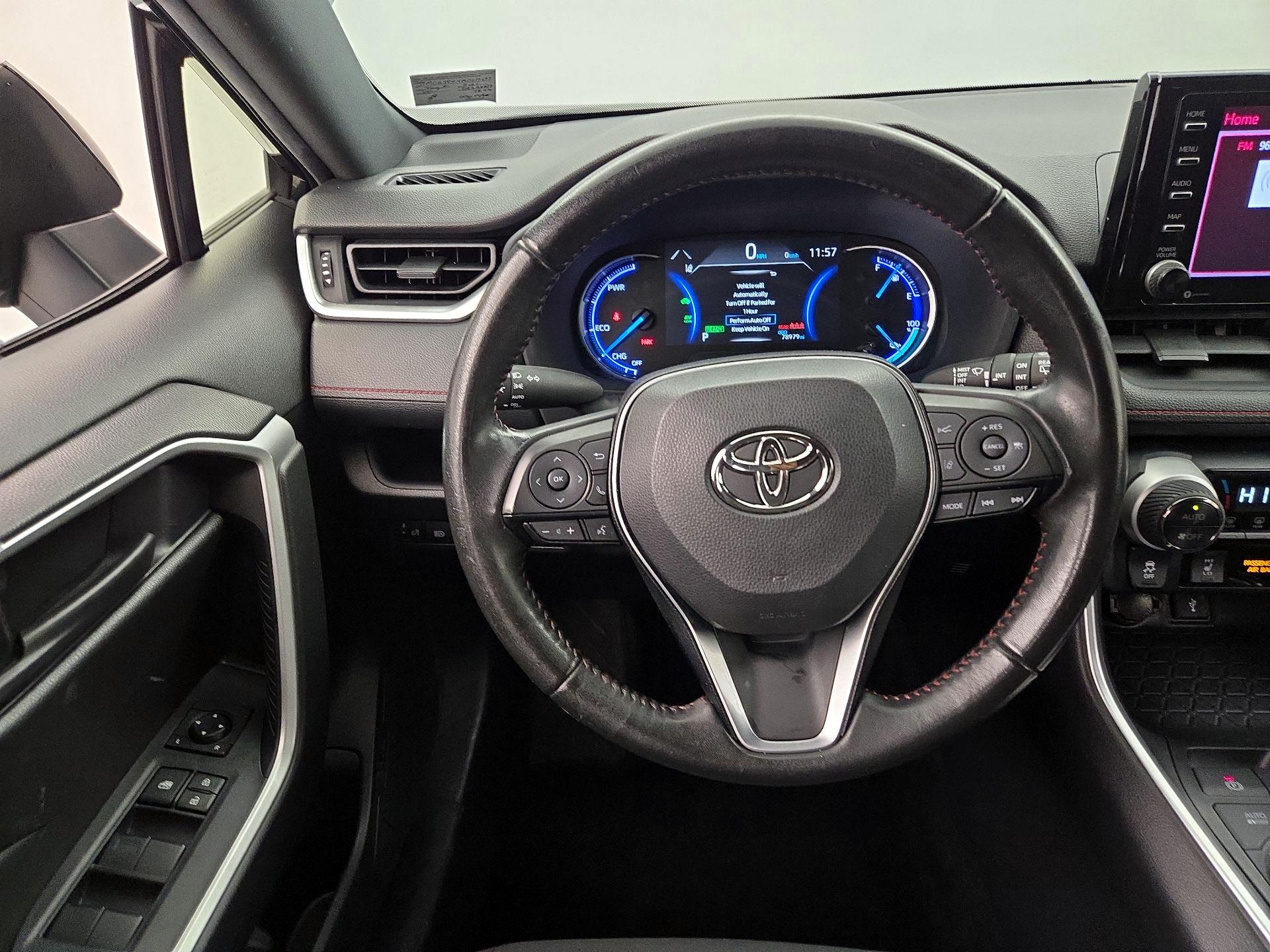 Thumbnail: 2021 Toyota RAV4 - 10