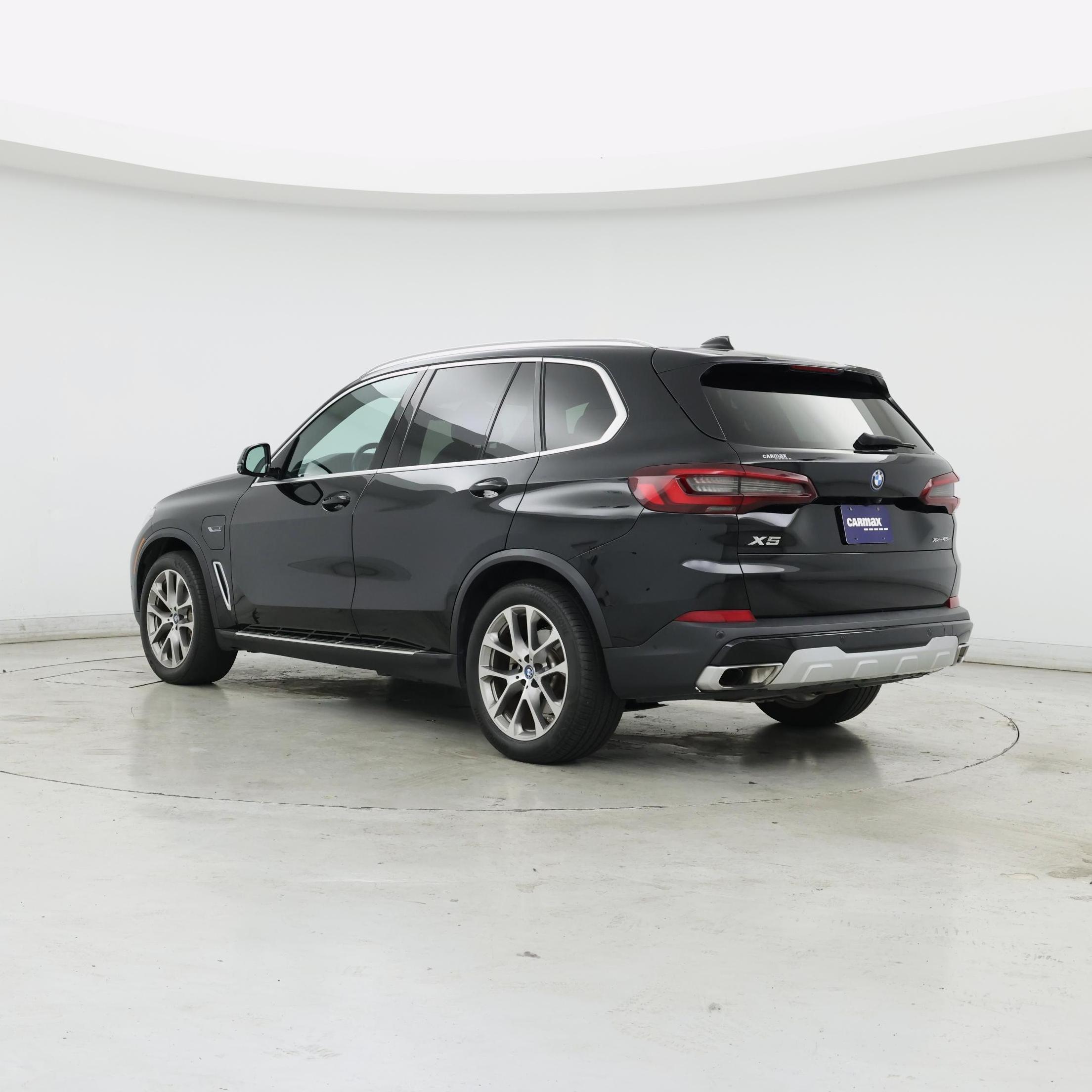 Thumbnail: 2023 BMW X5 - 2