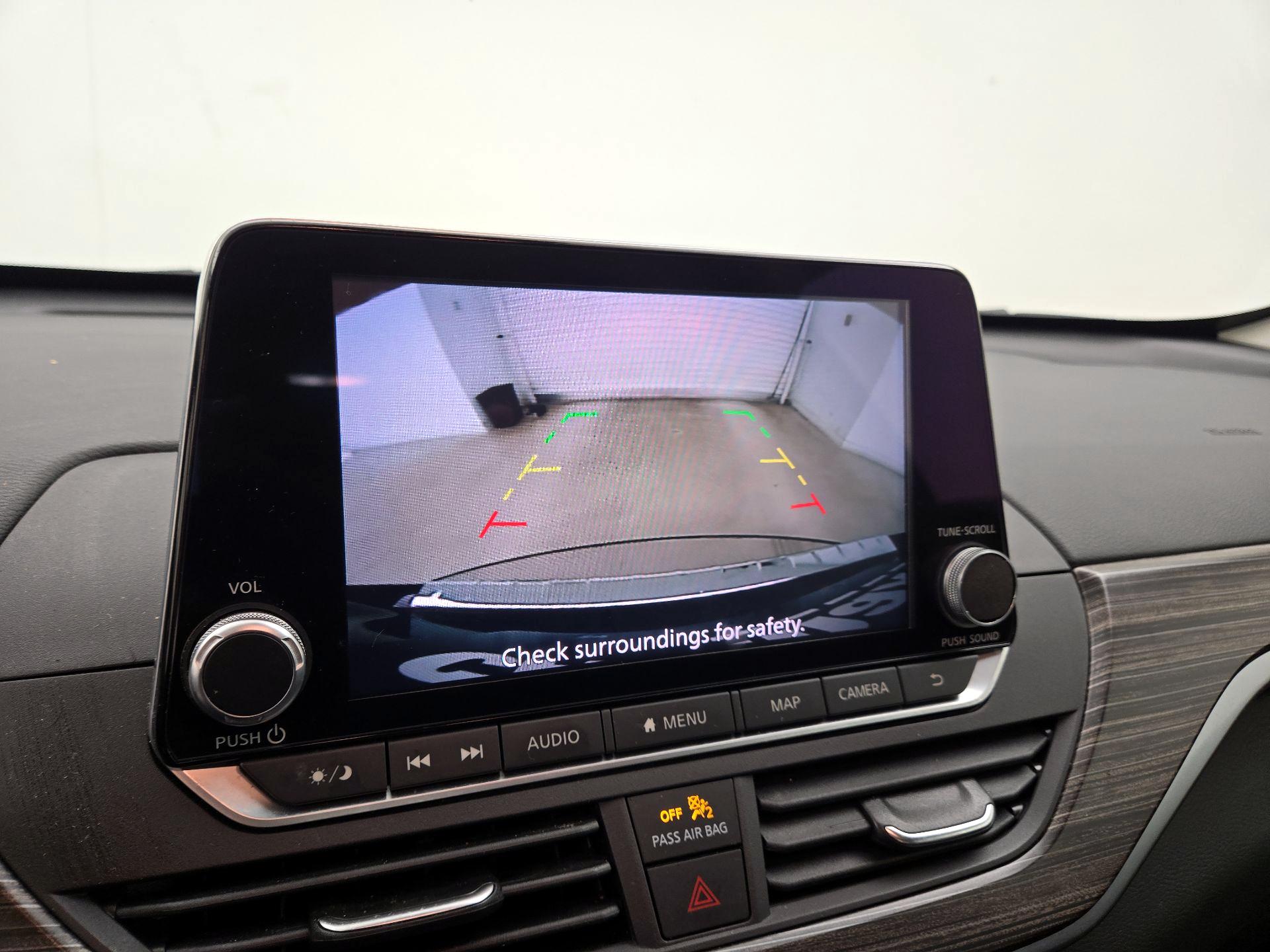 Thumbnail: 2021 Nissan Altima - 15