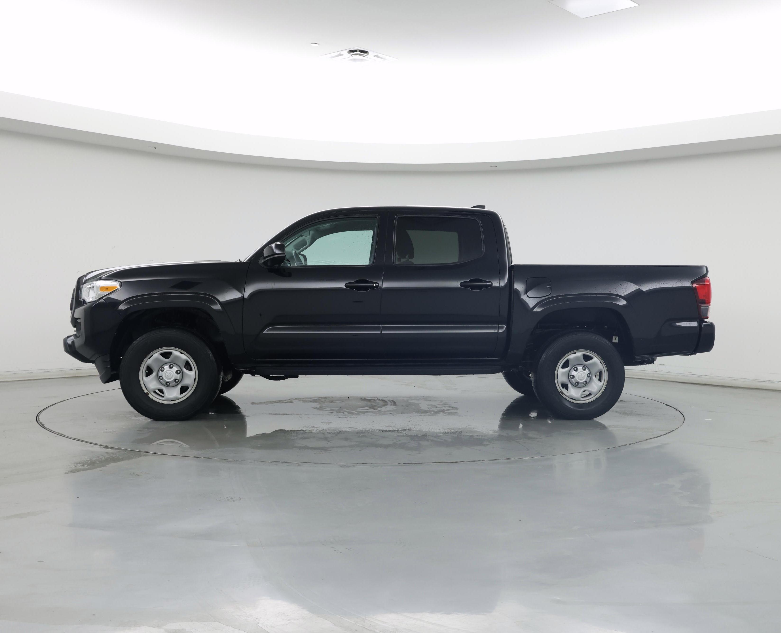 Thumbnail: 2022 Toyota Tacoma - 3