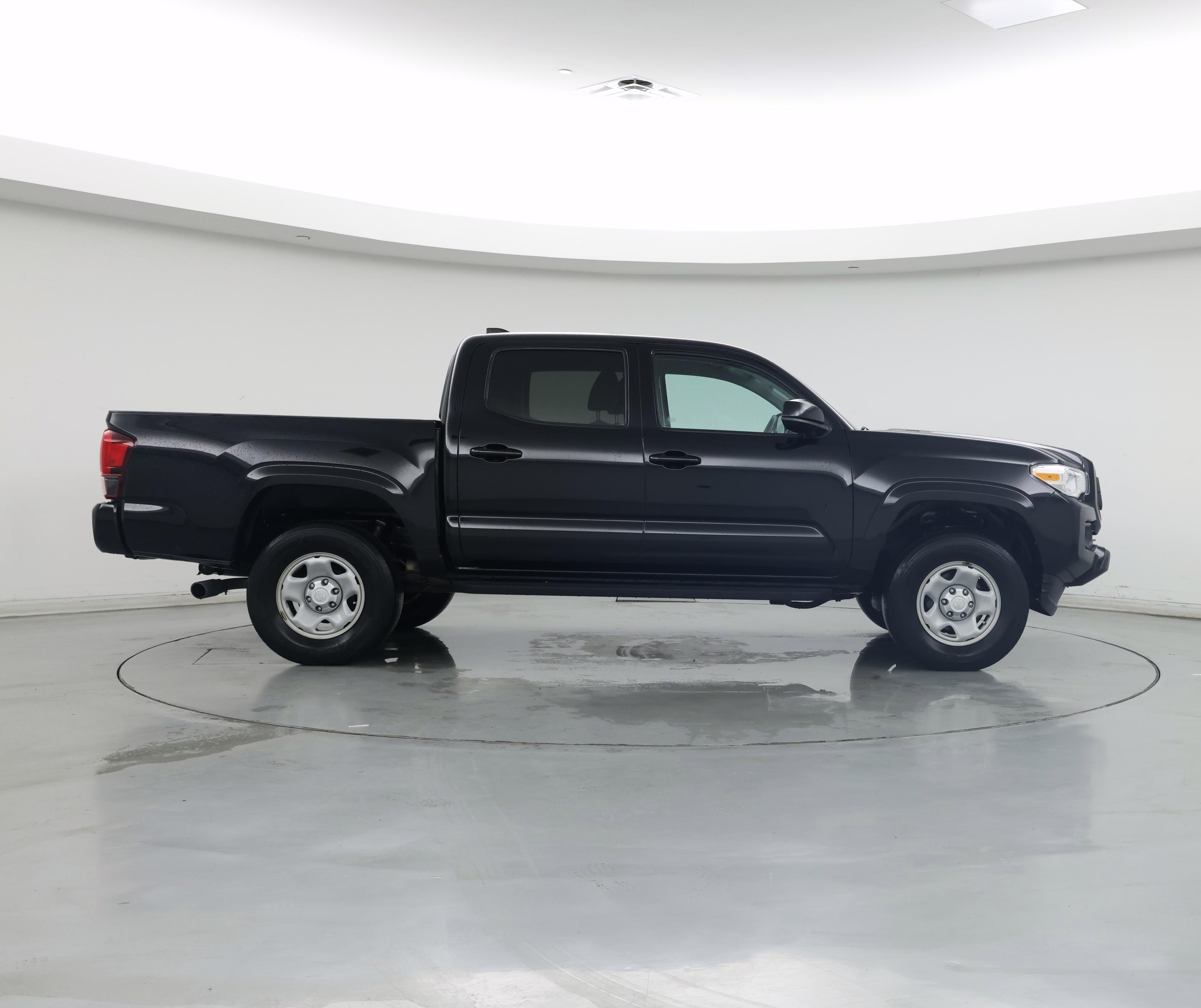 Thumbnail: 2022 Toyota Tacoma - 7