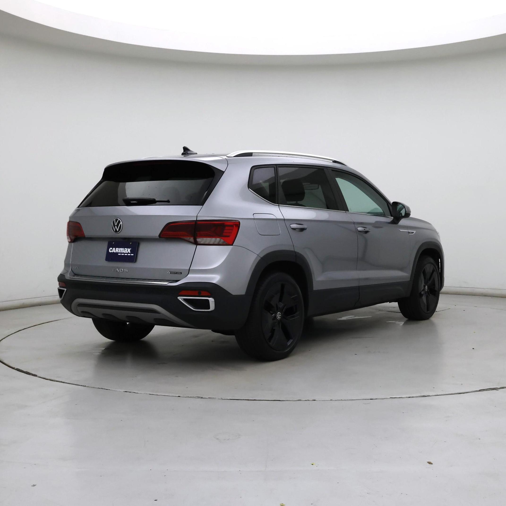 Thumbnail: 2022 Volkswagen Taos - 8