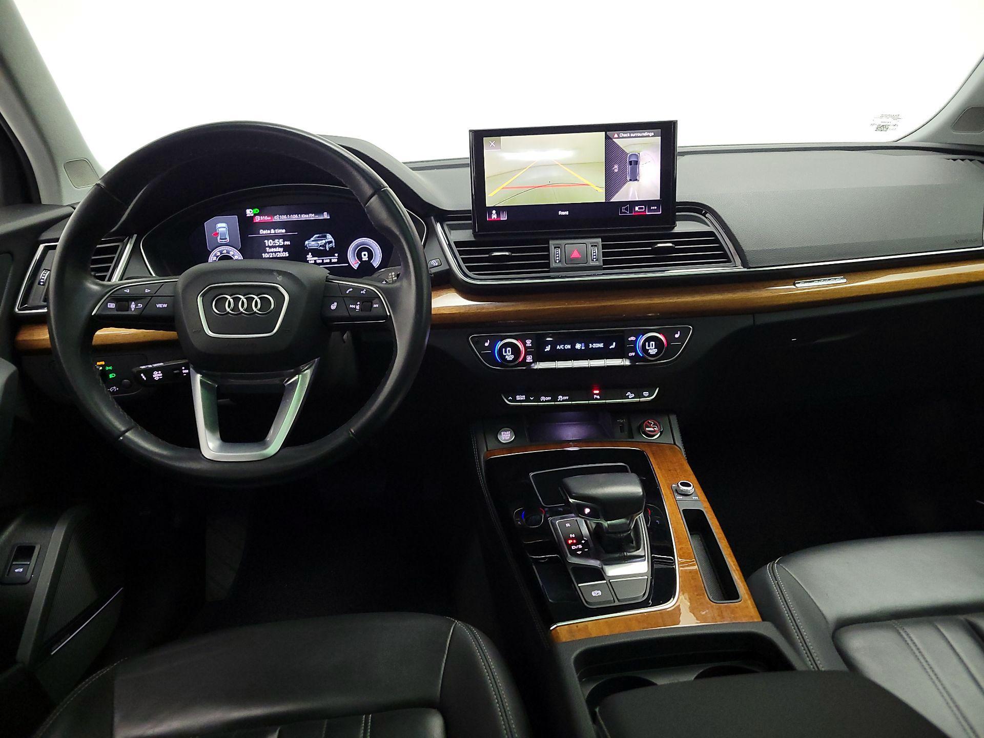 Thumbnail: 2023 Audi Q5 - 9