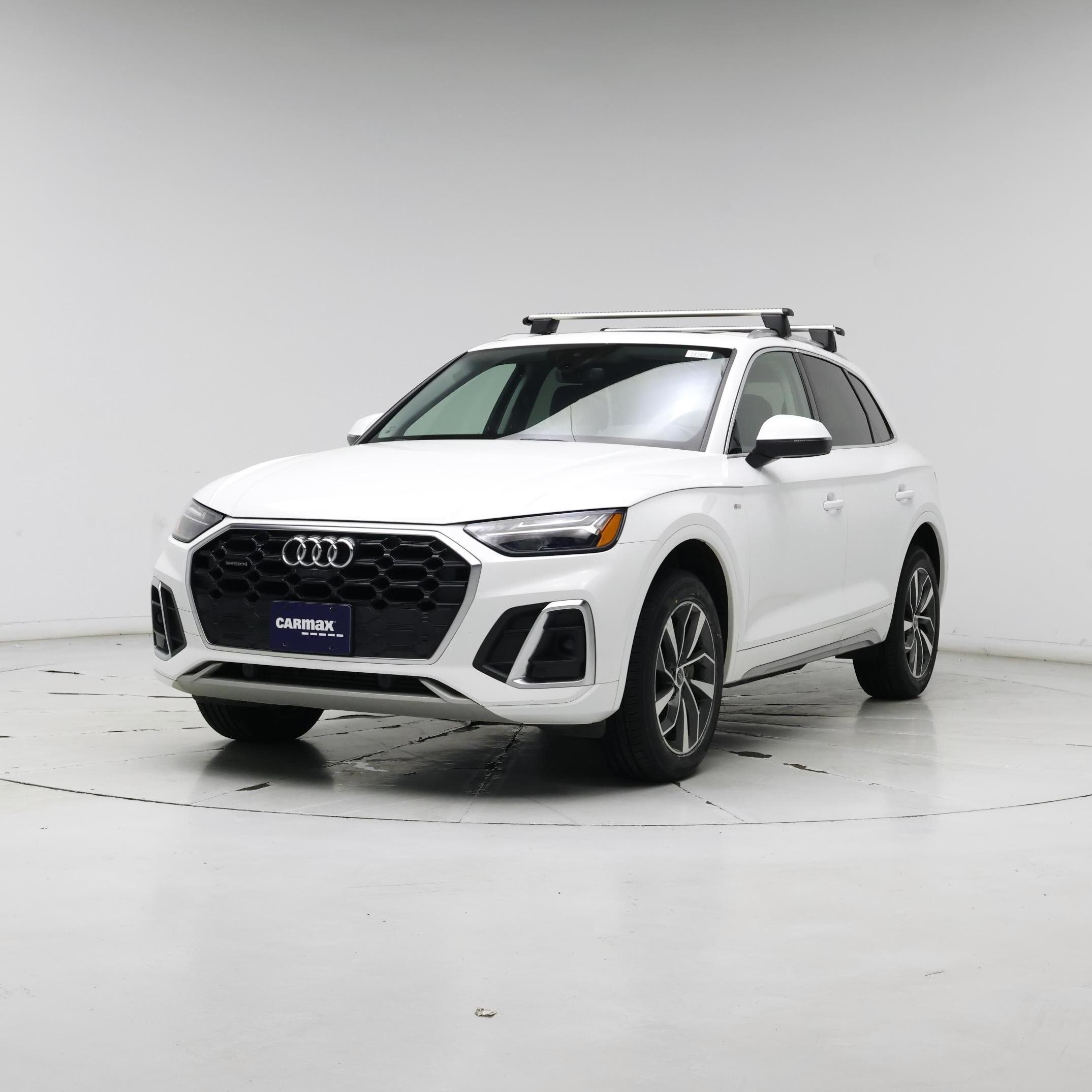 Thumbnail: 2023 Audi Q5 - 4