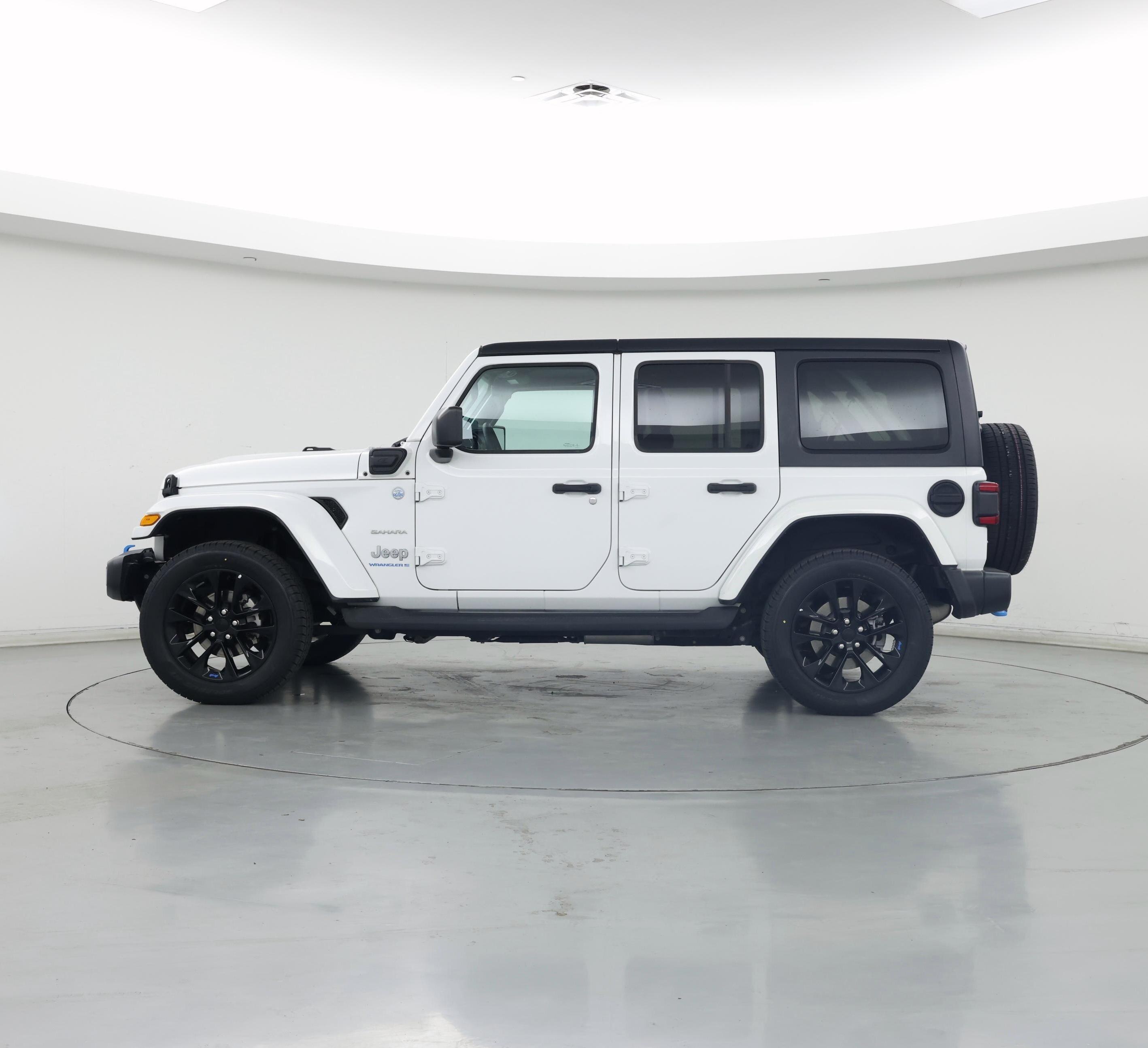 Thumbnail: 2023 Jeep Wrangler - 3