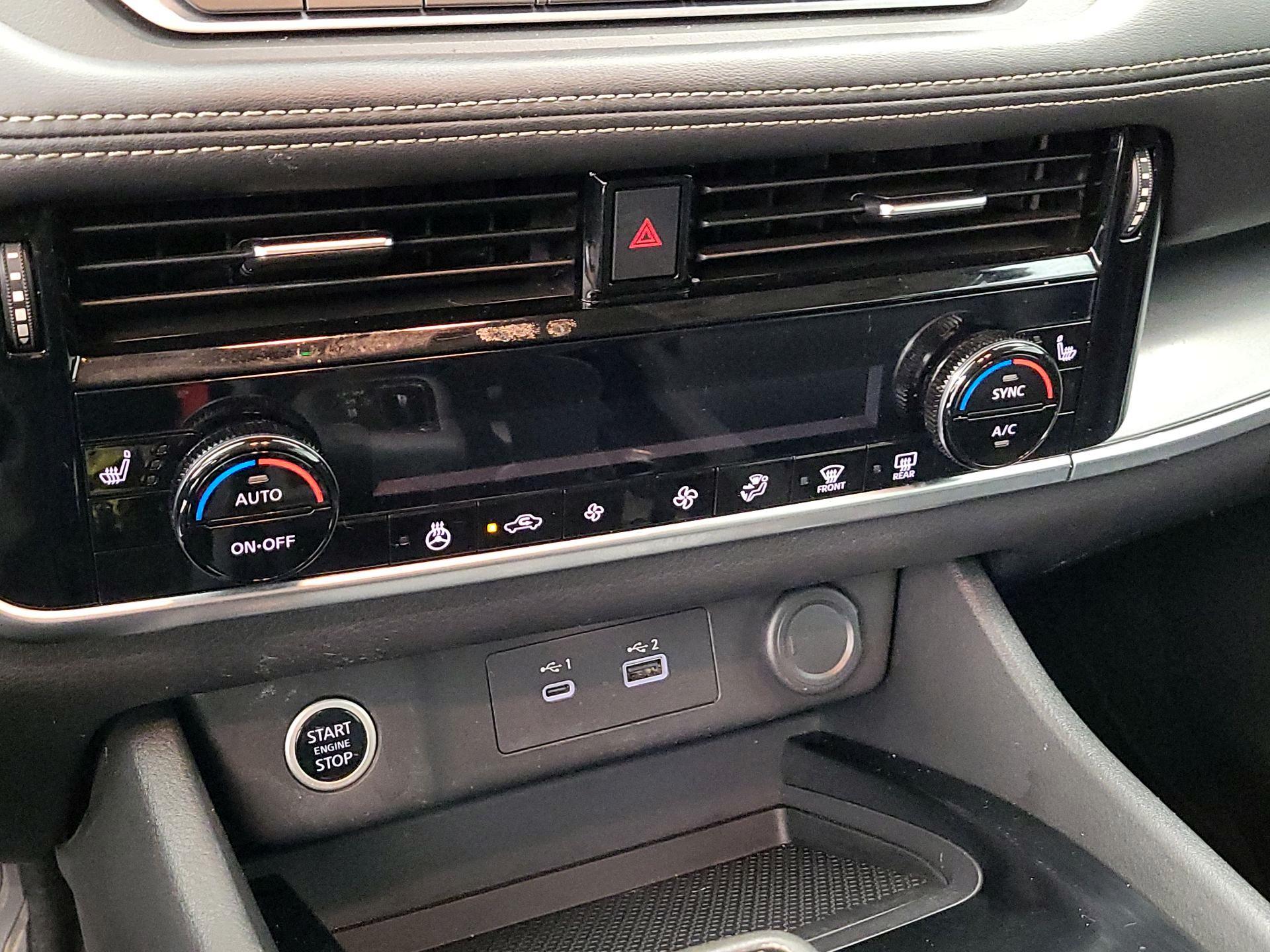 Thumbnail: 2021 Nissan Rogue - 16