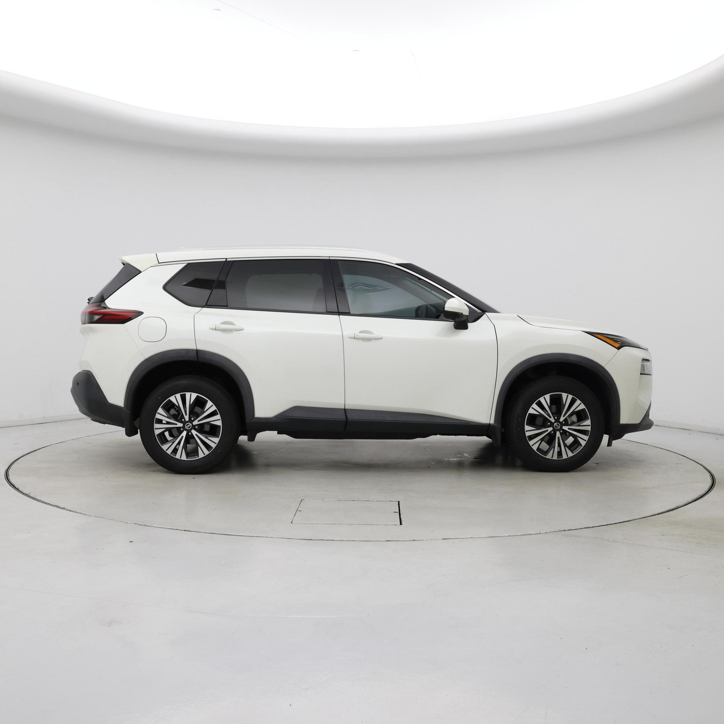 Thumbnail: 2021 Nissan Rogue - 7