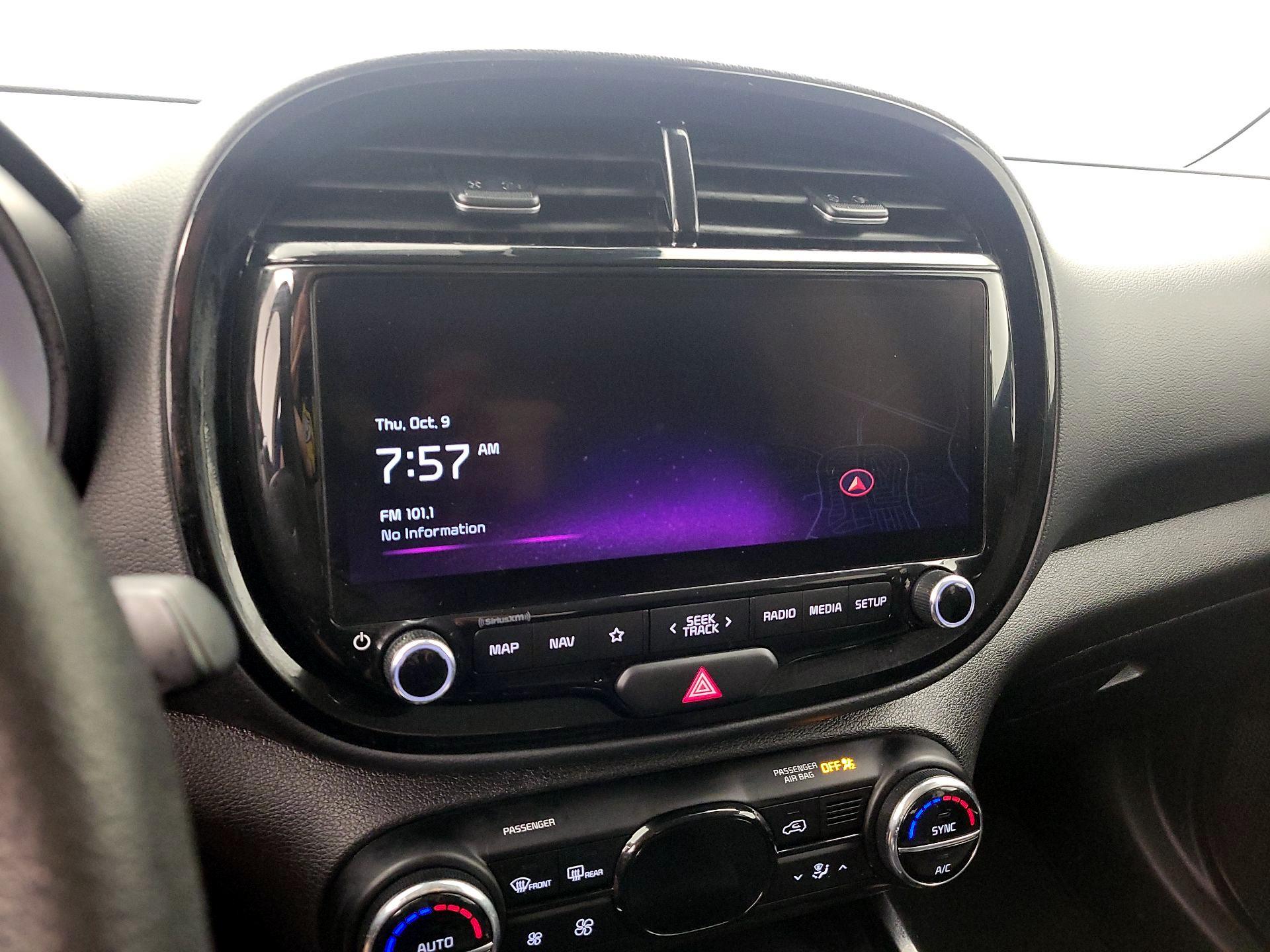 Thumbnail: 2023 Kia Soul - 16
