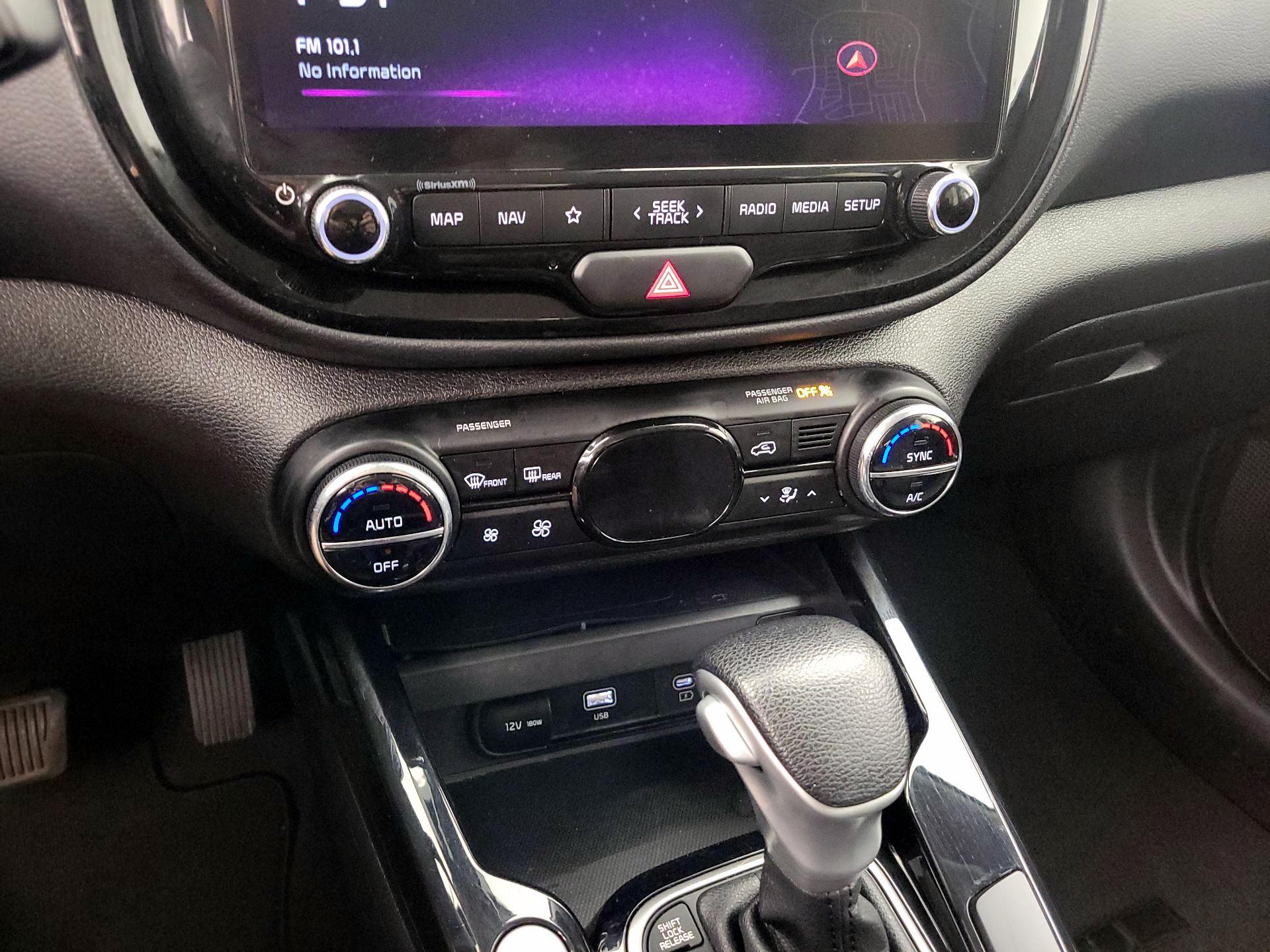 Thumbnail: 2023 Kia Soul - 17