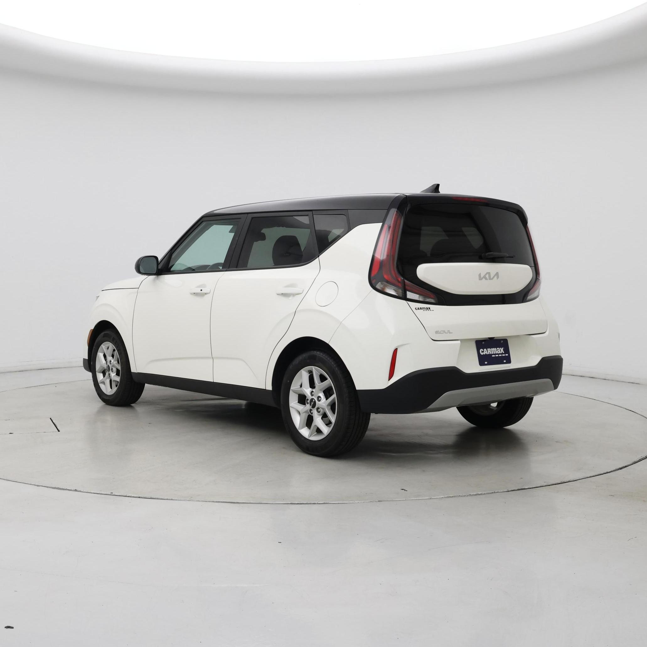 Thumbnail: 2023 Kia Soul - 2