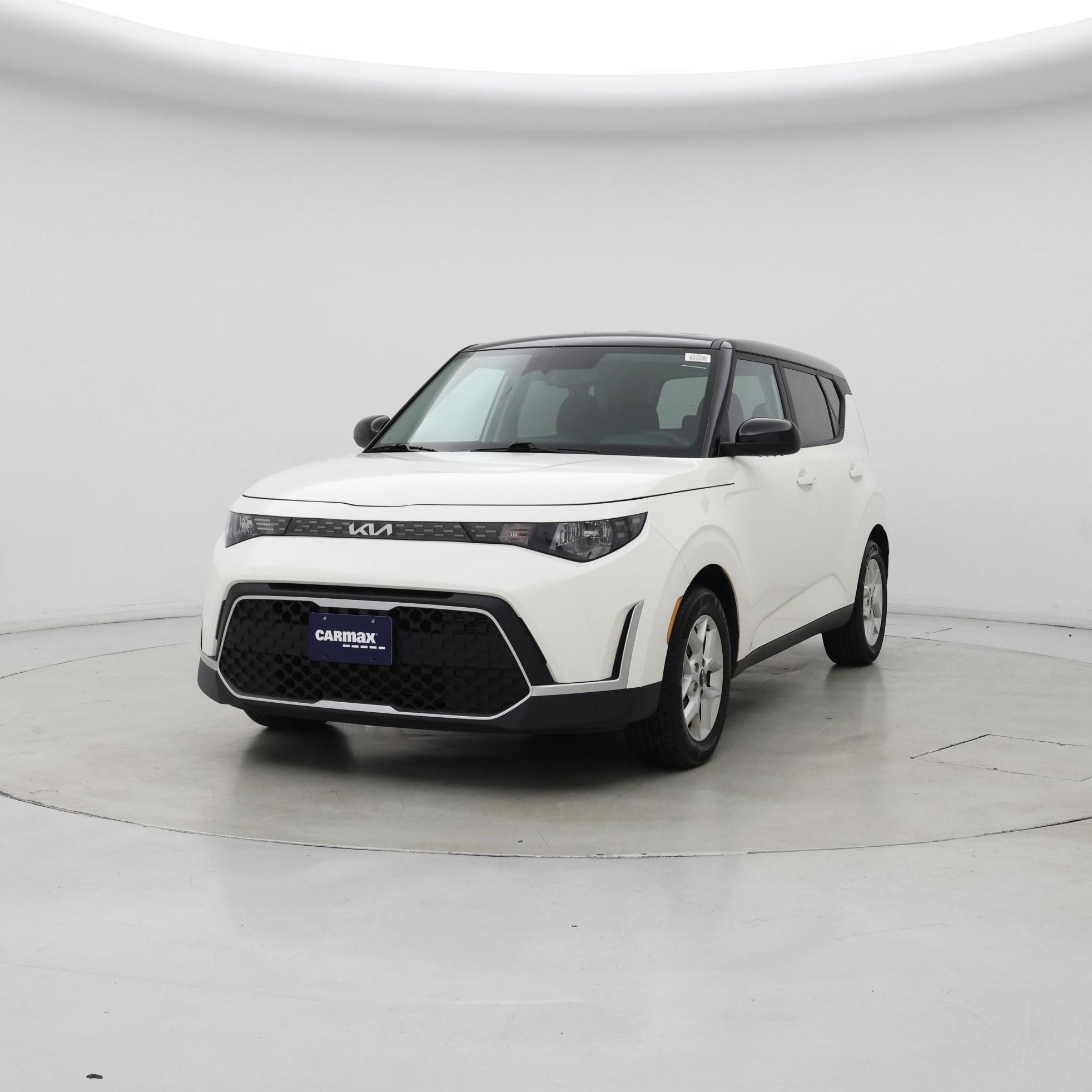 Thumbnail: 2023 Kia Soul - 4